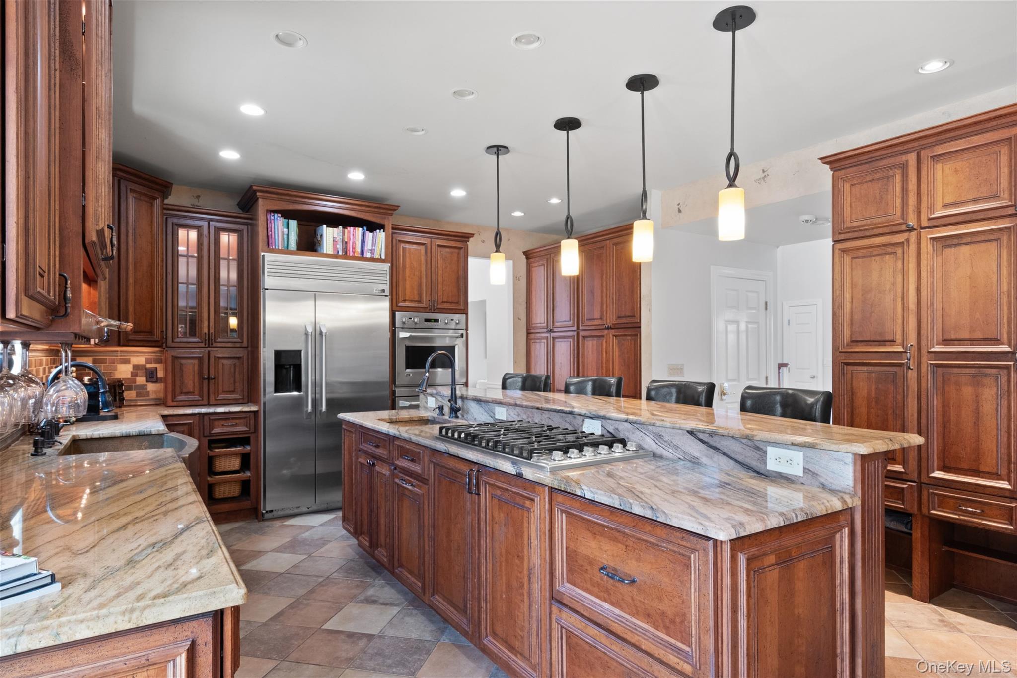 Poughkeepsie, New York, 12603, United States, 4 Bedrooms Bedrooms, ,5 BathroomsBathrooms,Residential,For Sale,1916939