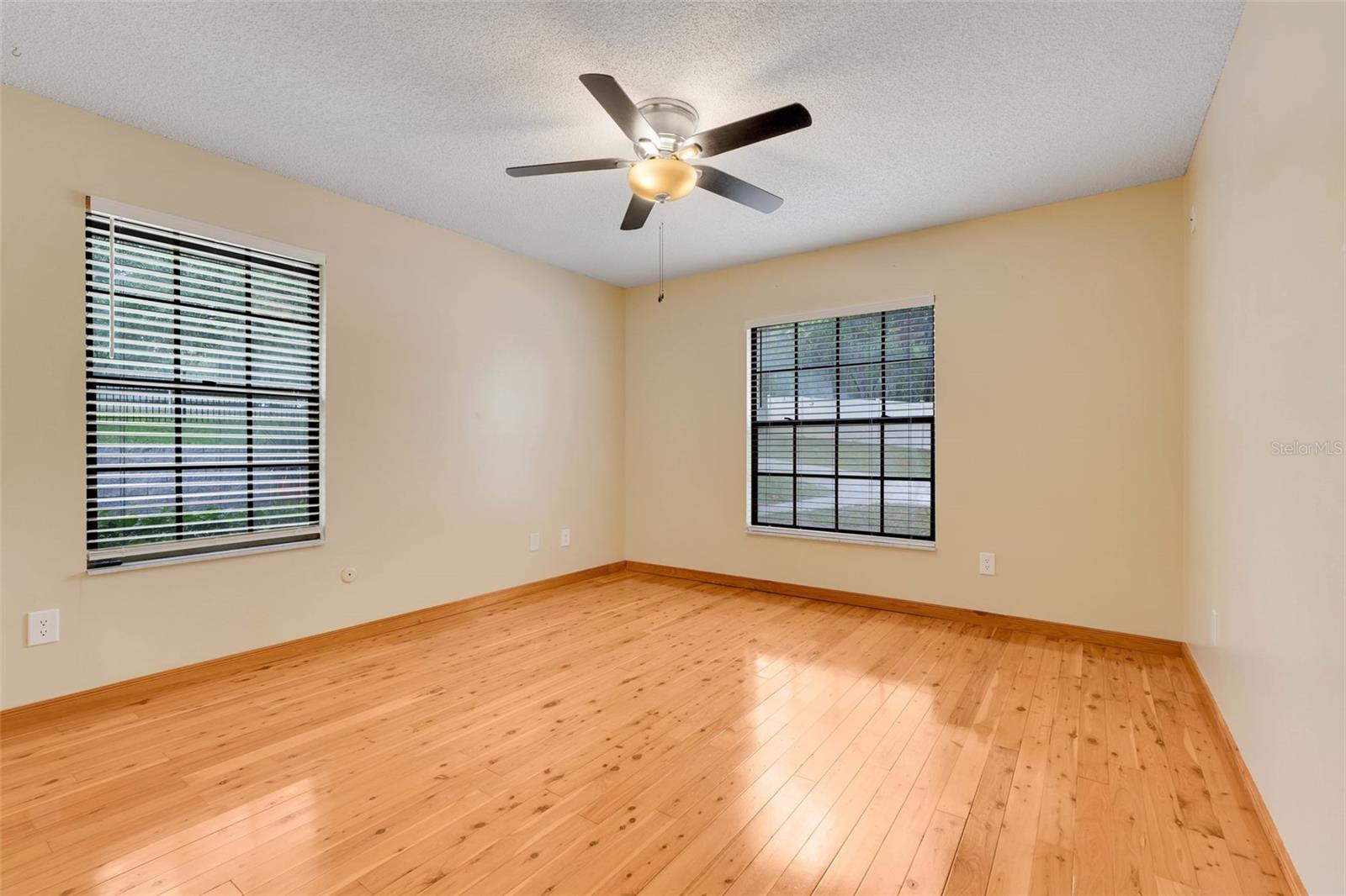 GROVELAND, Florida, 34736, United States, 4 Bedrooms Bedrooms, ,4 BathroomsBathrooms,Residential,For Sale,1695910