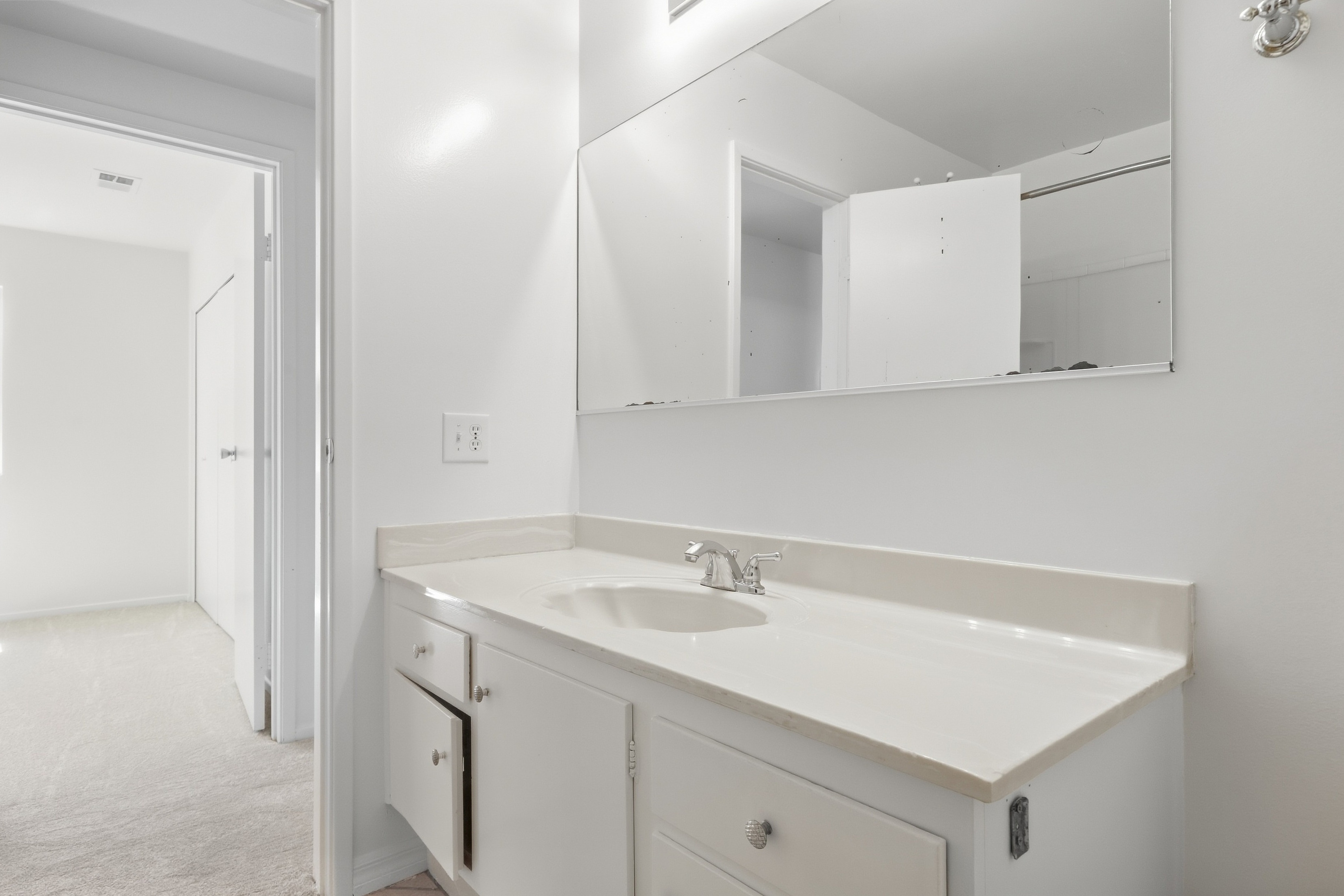  922 Olympia Avenue, Ventura, CA 93004 - 物件實景
