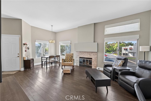 Mission Viejo, California, 92691, United States, 2 Bedrooms Bedrooms, ,1 BathroomBathrooms,Residential,For Sale,1982345