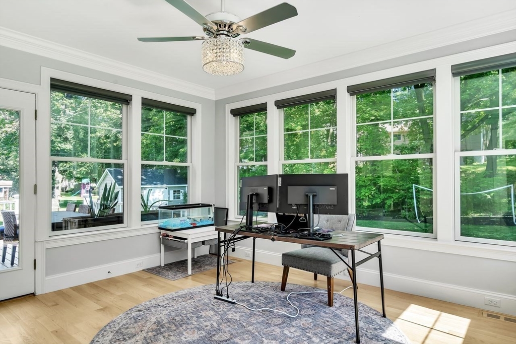 Bedford, Massachusetts, 01730, United States, 5 Bedrooms Bedrooms, ,5 BathroomsBathrooms,Residential,For Sale,1940656