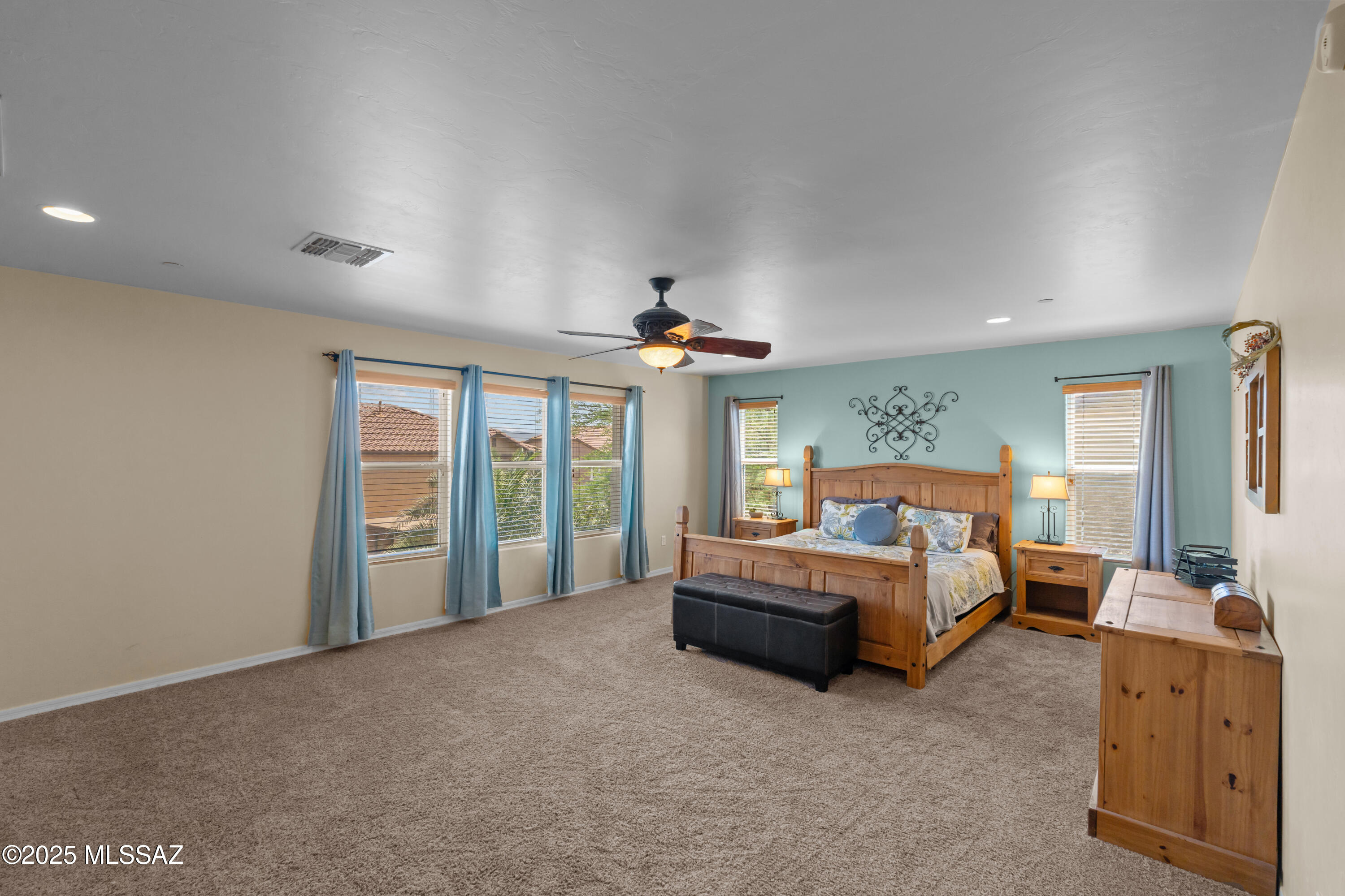 Sahuarita, Arizona, 85629, United States, 4 Bedrooms Bedrooms, ,3 BathroomsBathrooms,Residential,For Sale,1827979