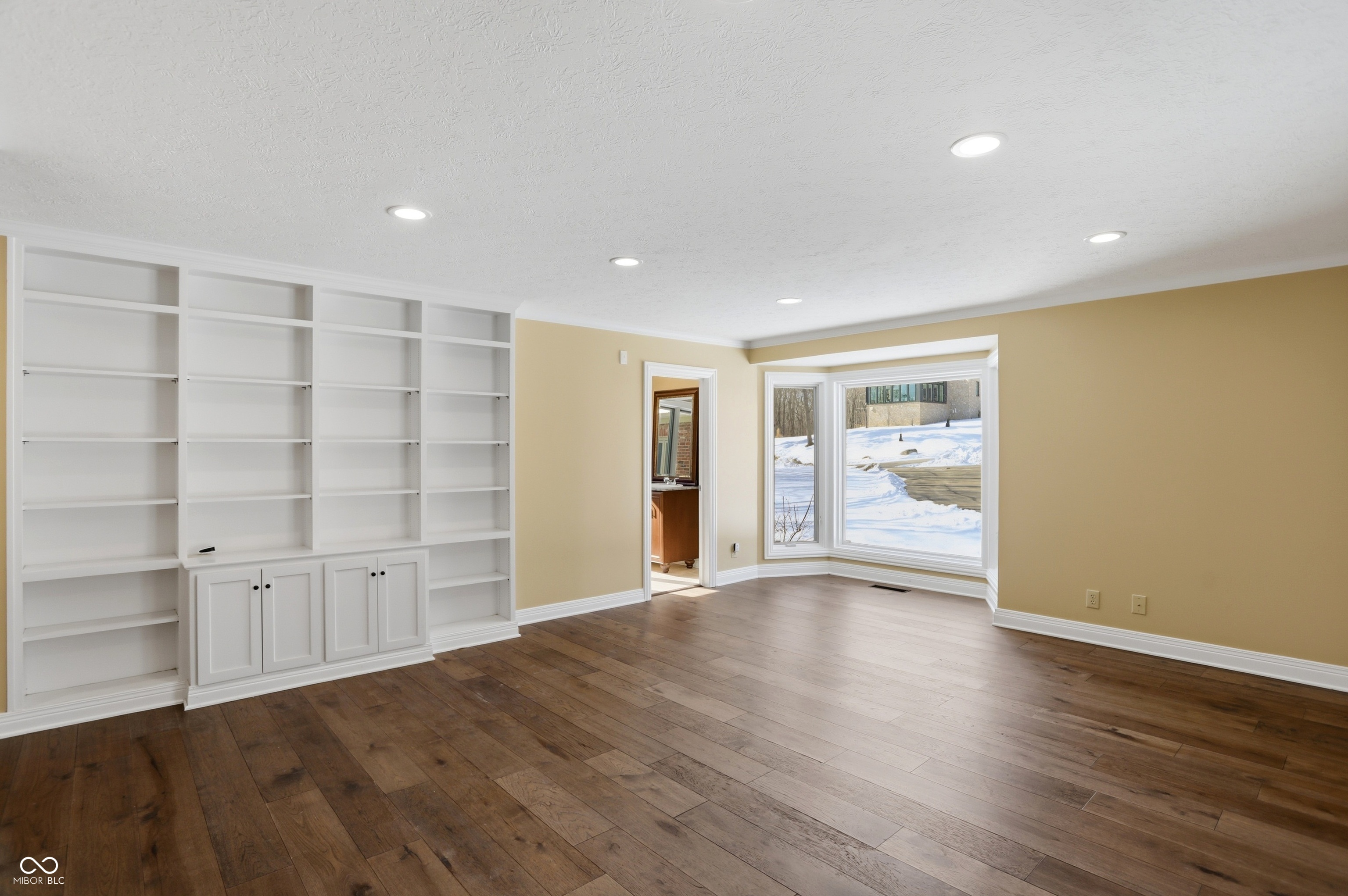 Indianapolis, Indiana, 46256, United States, 6 Bedrooms Bedrooms, ,10 BathroomsBathrooms,Residential,For Sale,2016946