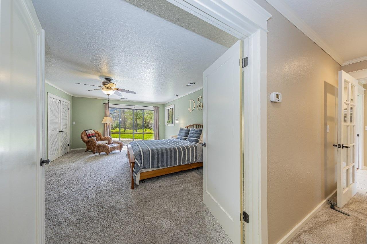 Oakhurst, California, 93644, United States, 3 Bedrooms Bedrooms, ,3 BathroomsBathrooms,Residential,For Sale,1977364