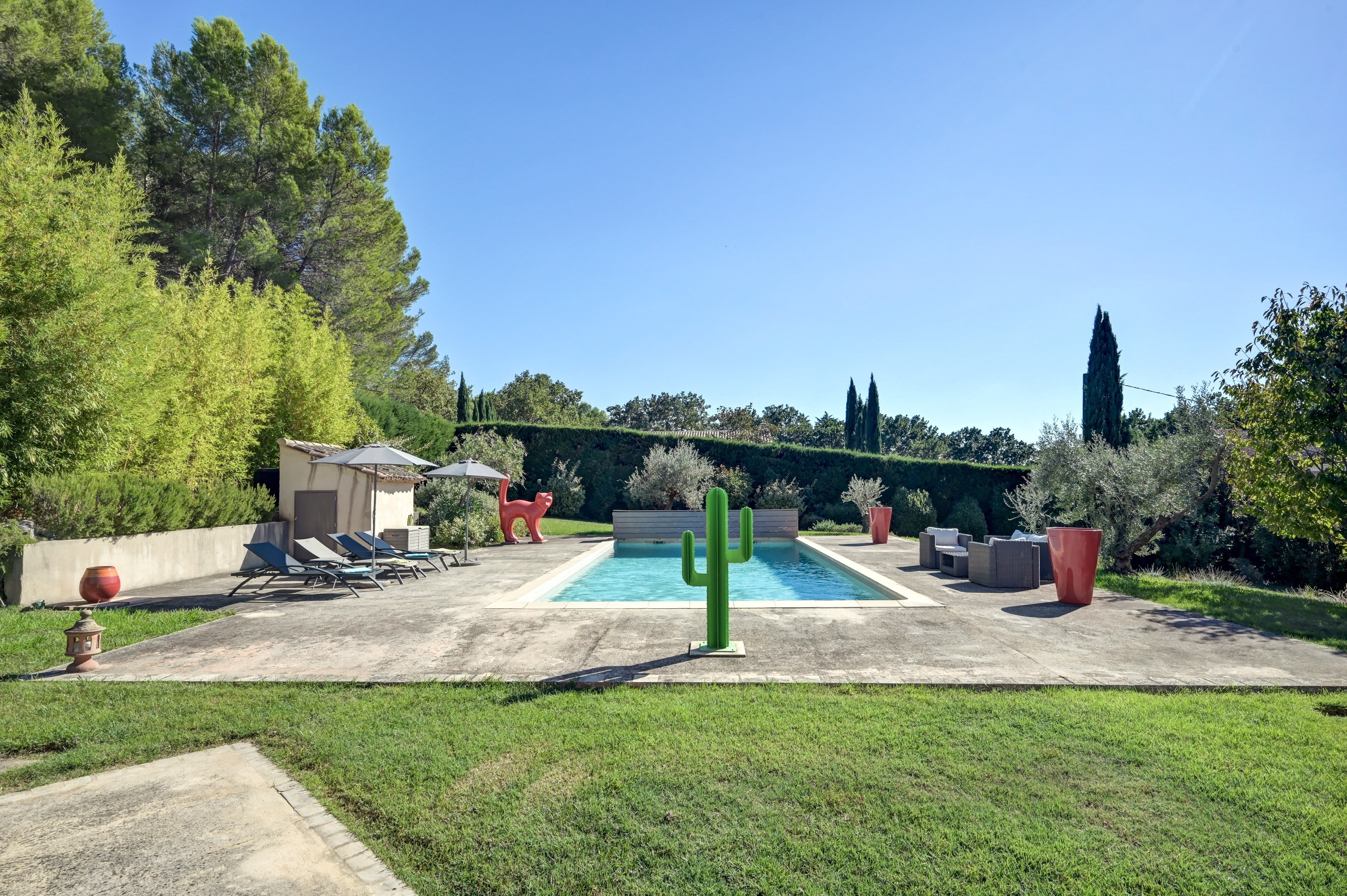  amily Home with Pool and Landscaped Grounds near Aix-en-Provence - 物件實景