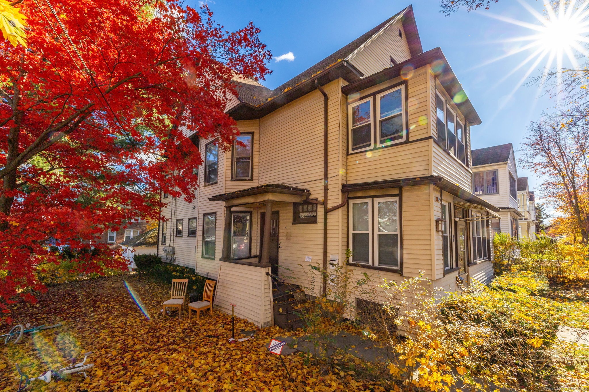 Hartford, Connecticut, 06105, United States, 8 Bedrooms Bedrooms, ,3 BathroomsBathrooms,Residential,For Sale,1994837