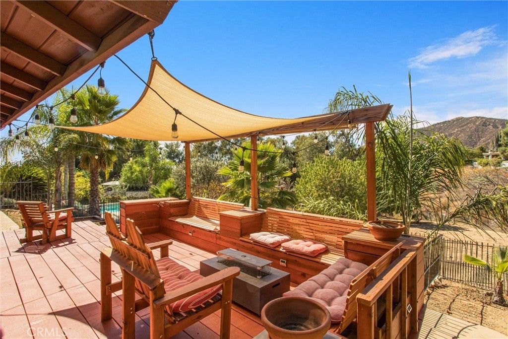 Cherry Valley, California, 92223, United States, 6 Bedrooms Bedrooms, ,3 BathroomsBathrooms,Residential,For Sale,1973904