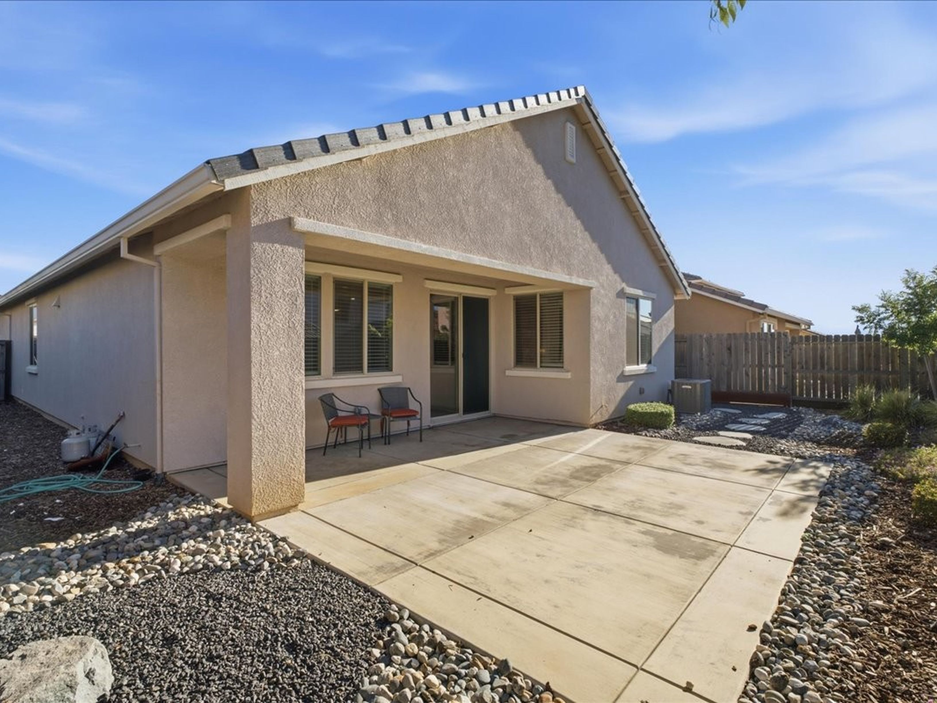  12731 Montbrook Way, Rancho Cordova, CA 95742 - 物件實景