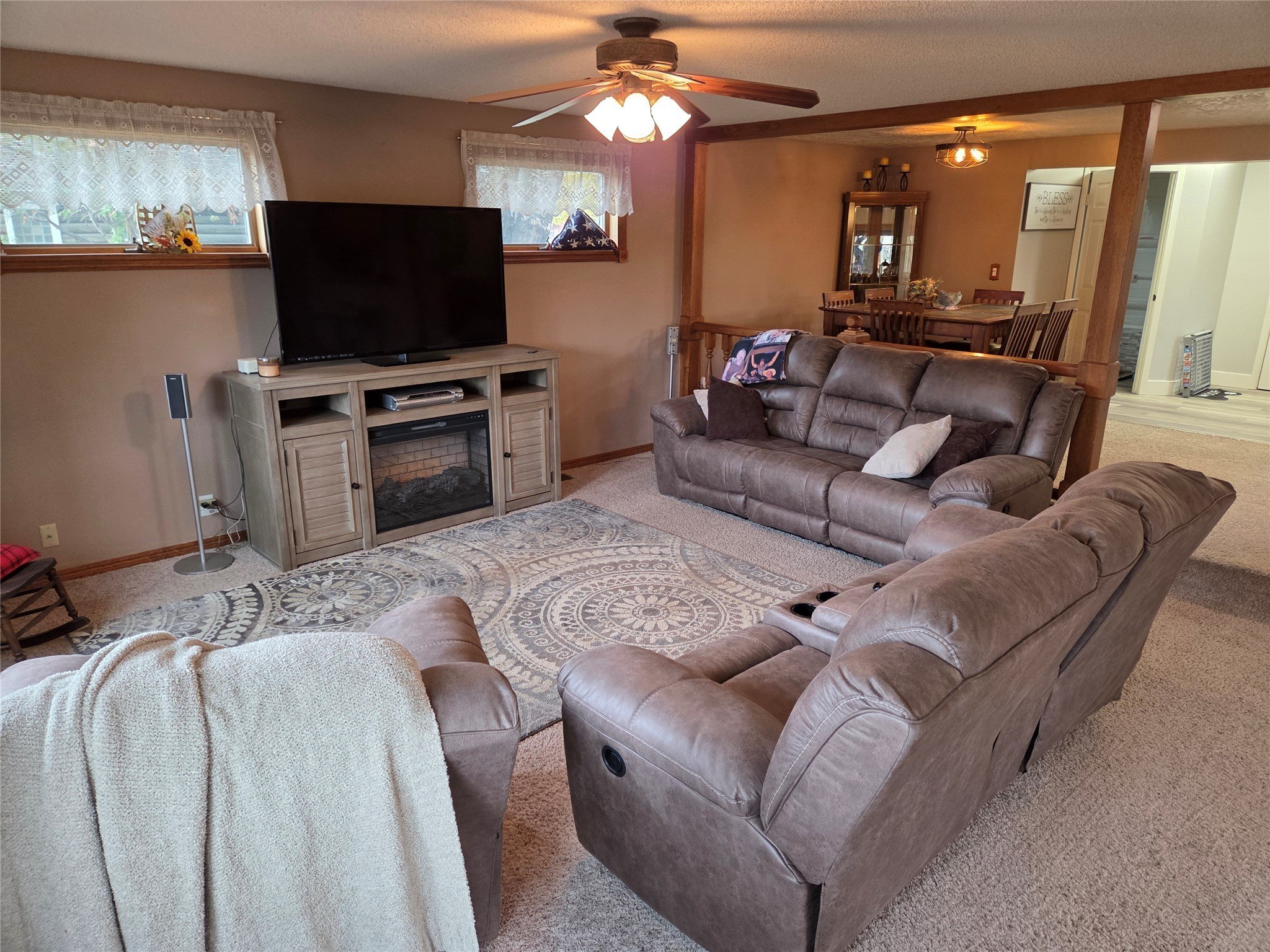 Great Falls, Montana, 59404, United States, 5 Bedrooms Bedrooms, ,3 BathroomsBathrooms,Residential,For Sale,1984252