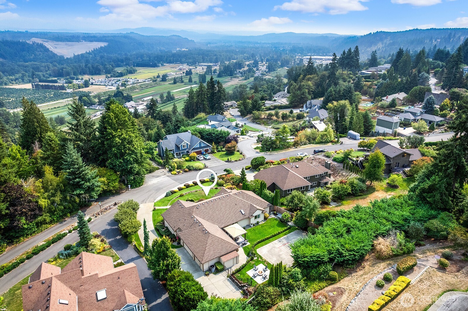 Puyallup, Washington, 98374, United States, 4 Bedrooms Bedrooms, ,3 BathroomsBathrooms,Residential,For Sale,1949805