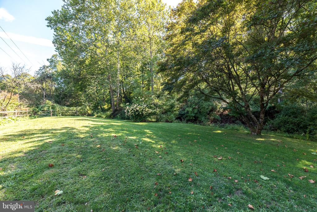 Ottsville, Pennsylvania, 18942, United States, 3 Bedrooms Bedrooms, ,3 BathroomsBathrooms,Residential,For Sale,1950550