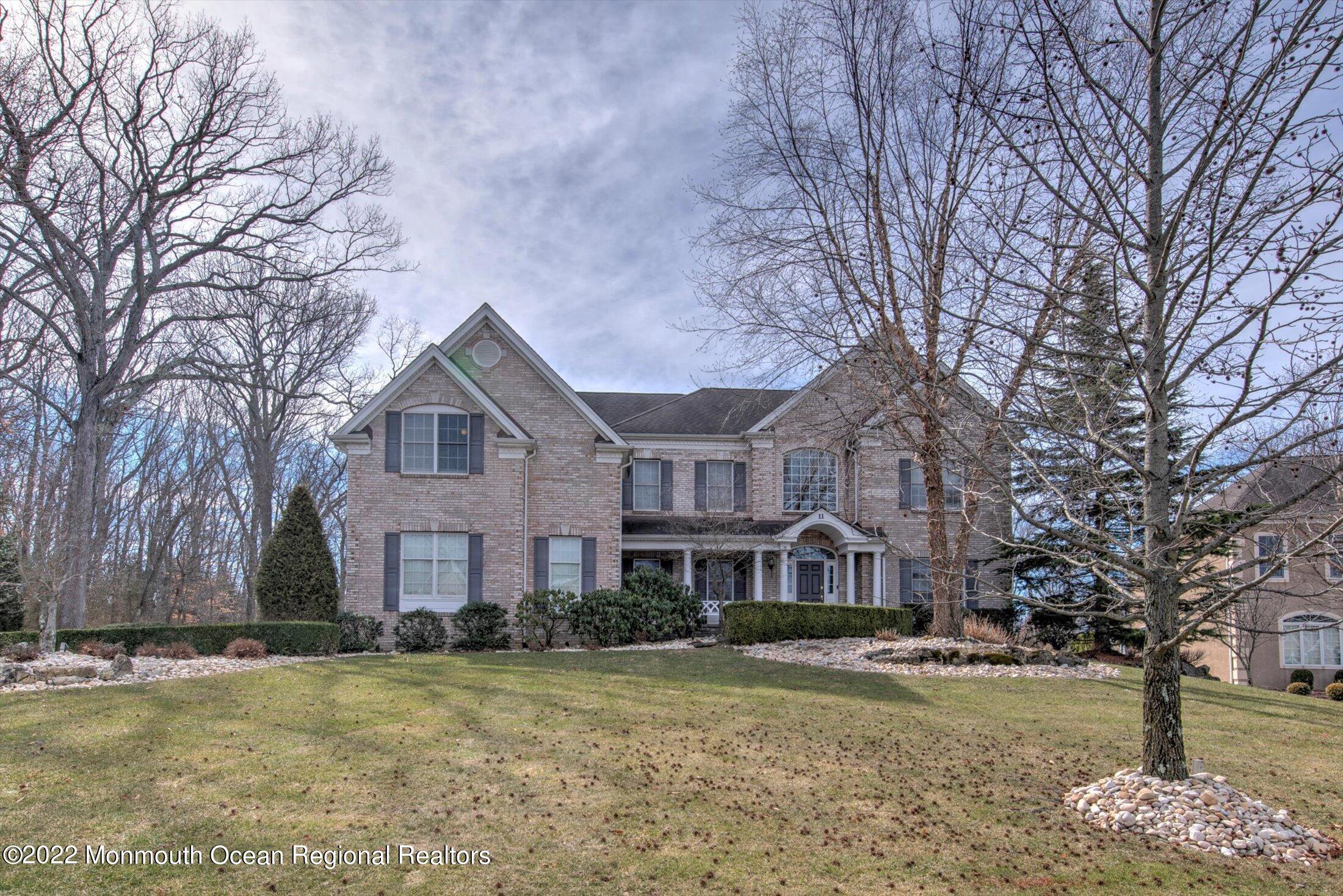 Manalapan, New Jersey, 07726, United States, 4 Bedrooms Bedrooms, ,5 BathroomsBathrooms,Residential,For Sale,1823230