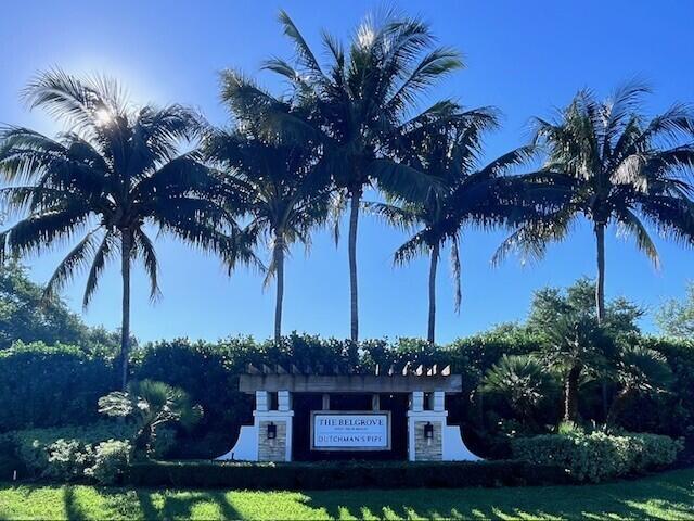 West Palm Beach, Florida, 33401, United States, 3 Bedrooms Bedrooms, ,4 BathroomsBathrooms,Residential,For Sale,1745907