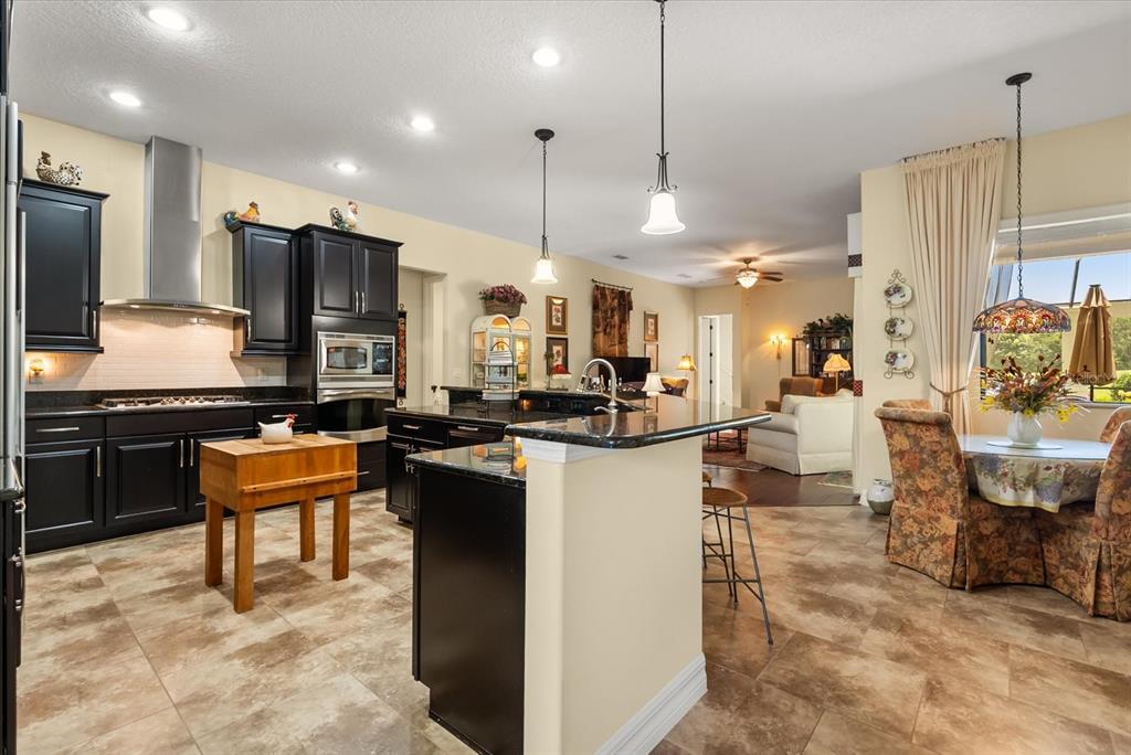 Sorrento, Florida, 32776, United States, 4 Bedrooms Bedrooms, ,4 BathroomsBathrooms,Residential,For Sale,1890904