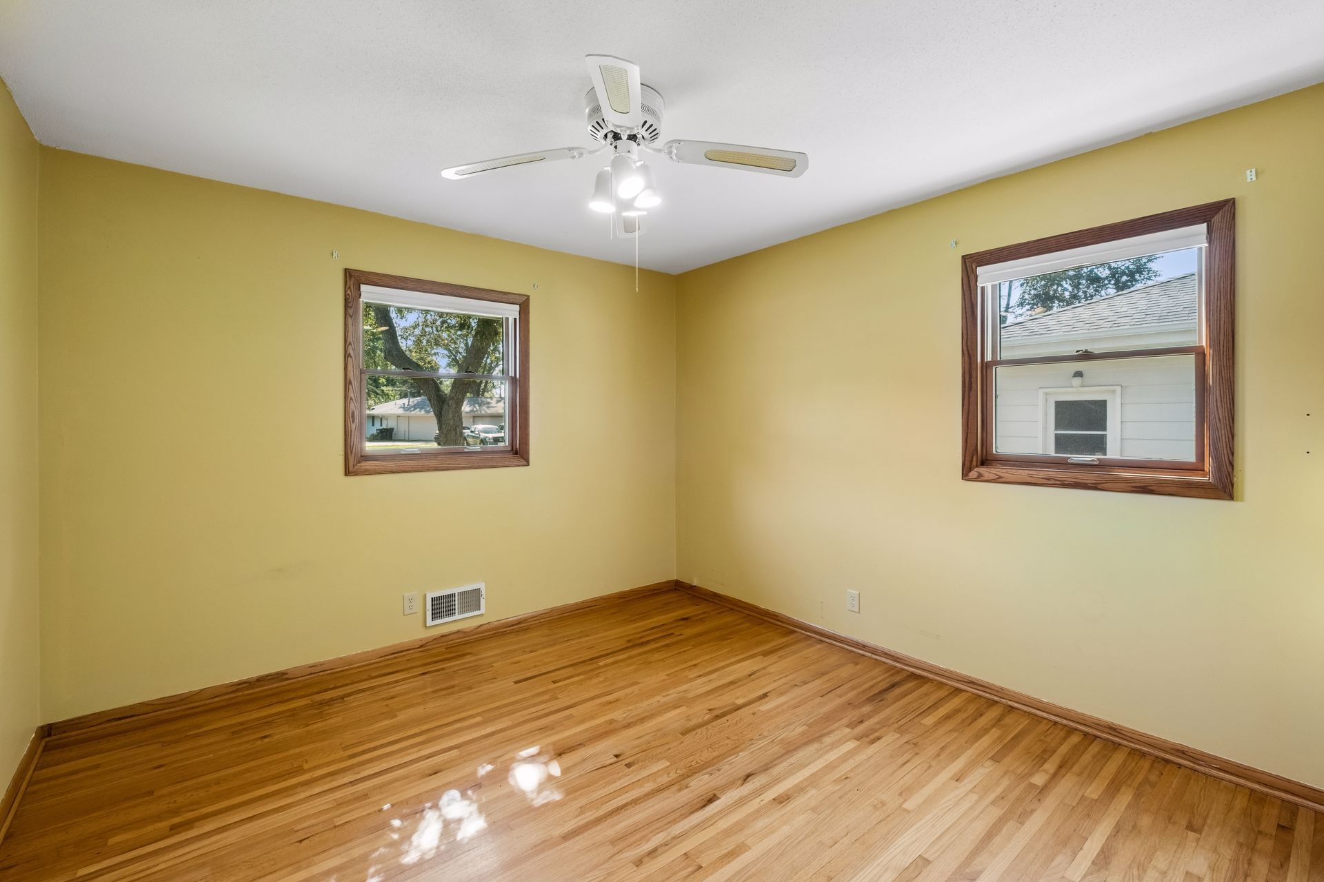  Well-Cared-For Home in the Heart of Shakopee - 物件實景