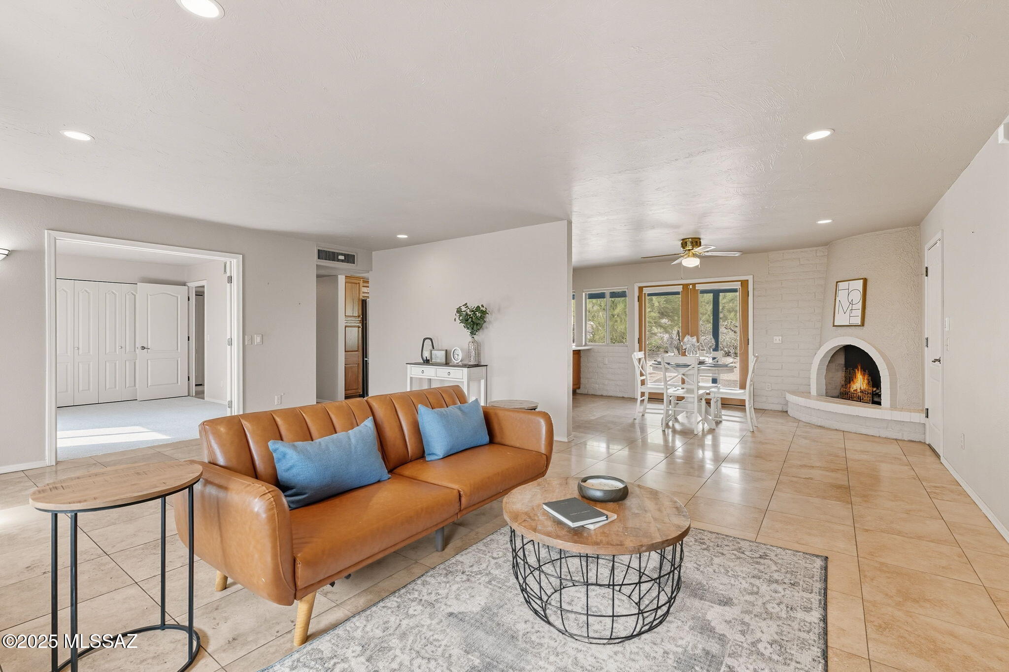 Tucson, Arizona, 85718, United States, 3 Bedrooms Bedrooms, ,2 BathroomsBathrooms,Residential,For Sale,1950776