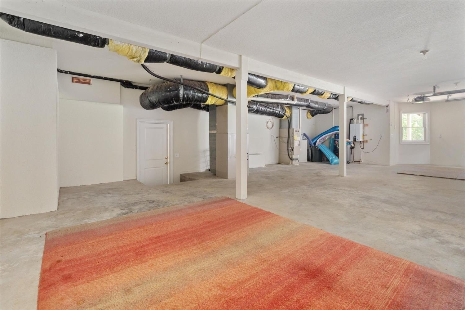 Angels Camp, California, 95222, United States, 5 Bedrooms Bedrooms, ,5 BathroomsBathrooms,Residential,For Sale,1979425