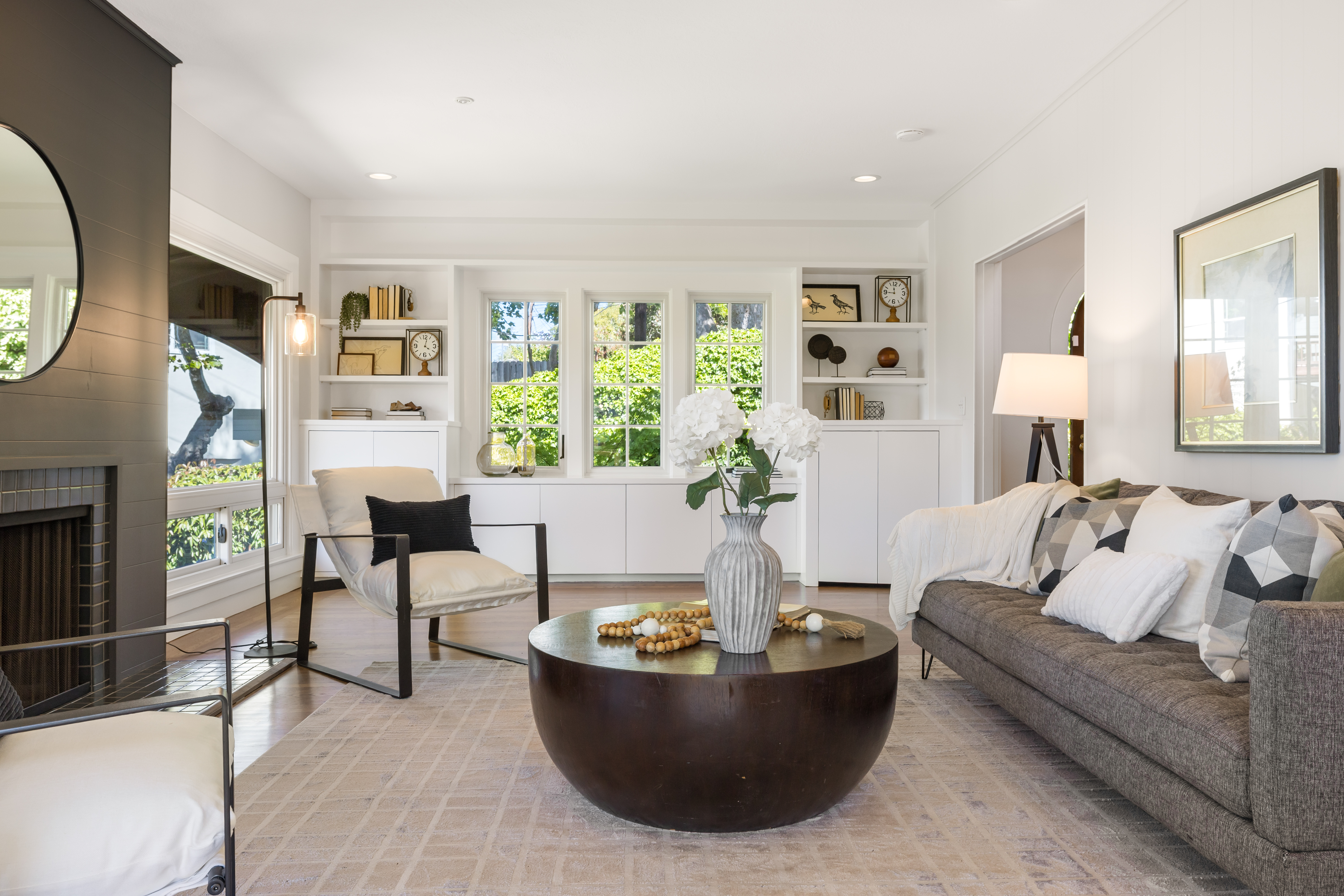  Timeless Berkeley Hills Gem with Spectacular Gardens and Bay Views - 物件實景