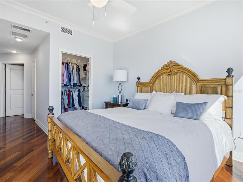 Tampa, Florida, 33602, United States, 2 Bedrooms Bedrooms, ,3 BathroomsBathrooms,Residential,For Sale,2003019