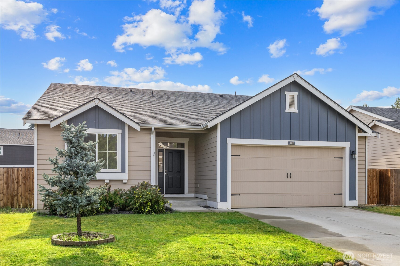 Cle Elum, Washington, 98922, United States, 3 Bedrooms Bedrooms, ,1 BathroomBathrooms,Residential,For Sale,1935300