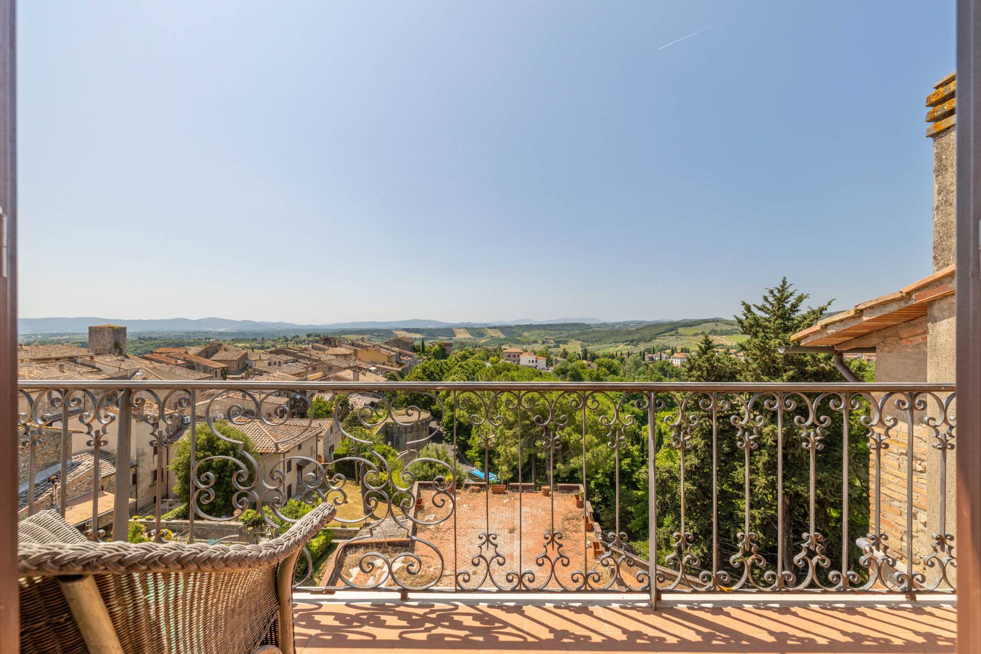 San Gimignano, Siena, 53037, IT, 3 Bedrooms Bedrooms, ,2 BathroomsBathrooms,Residential,For Sale,1876923