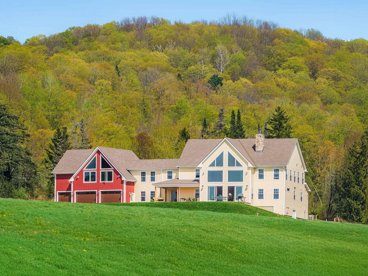 Washington, Vermont, 05675, United States, 4 Bedrooms Bedrooms, ,2 BathroomsBathrooms,Residential,For Sale,1827789