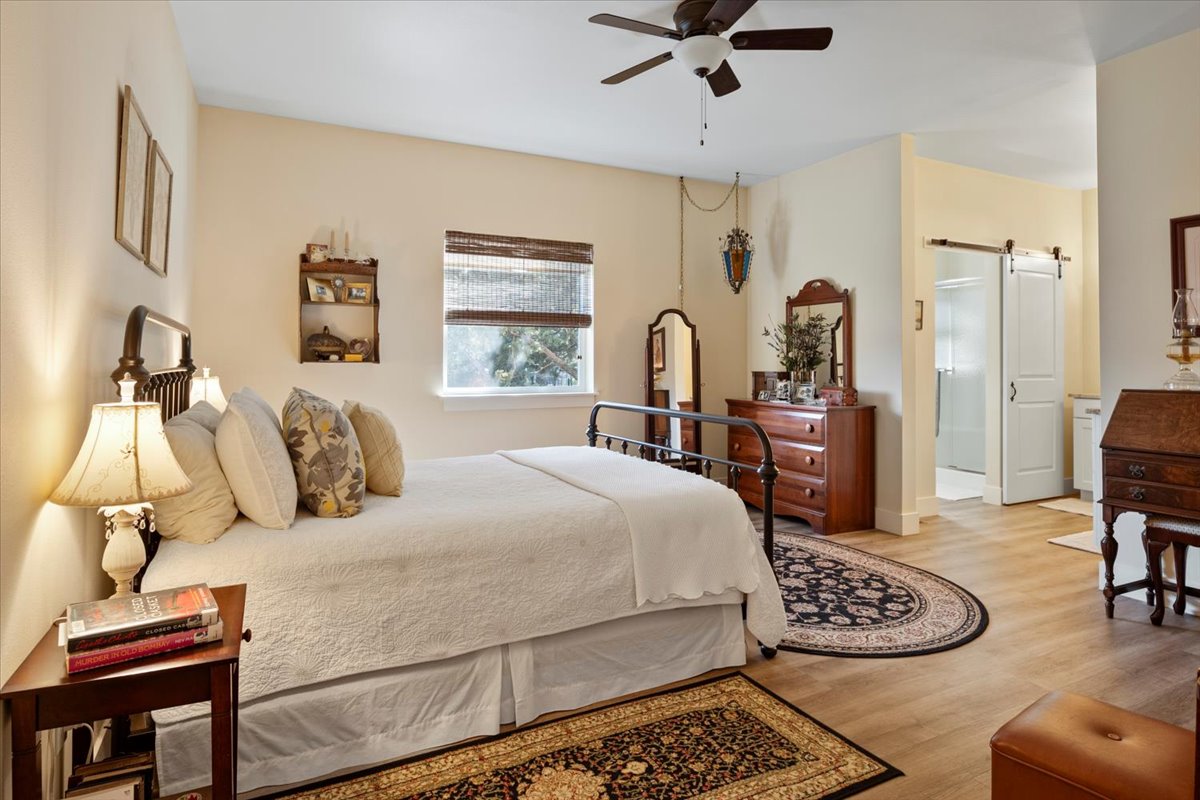 Prineville, Oregon, 97754, United States, 3 Bedrooms Bedrooms, ,2 BathroomsBathrooms,Residential,For Sale,1721299