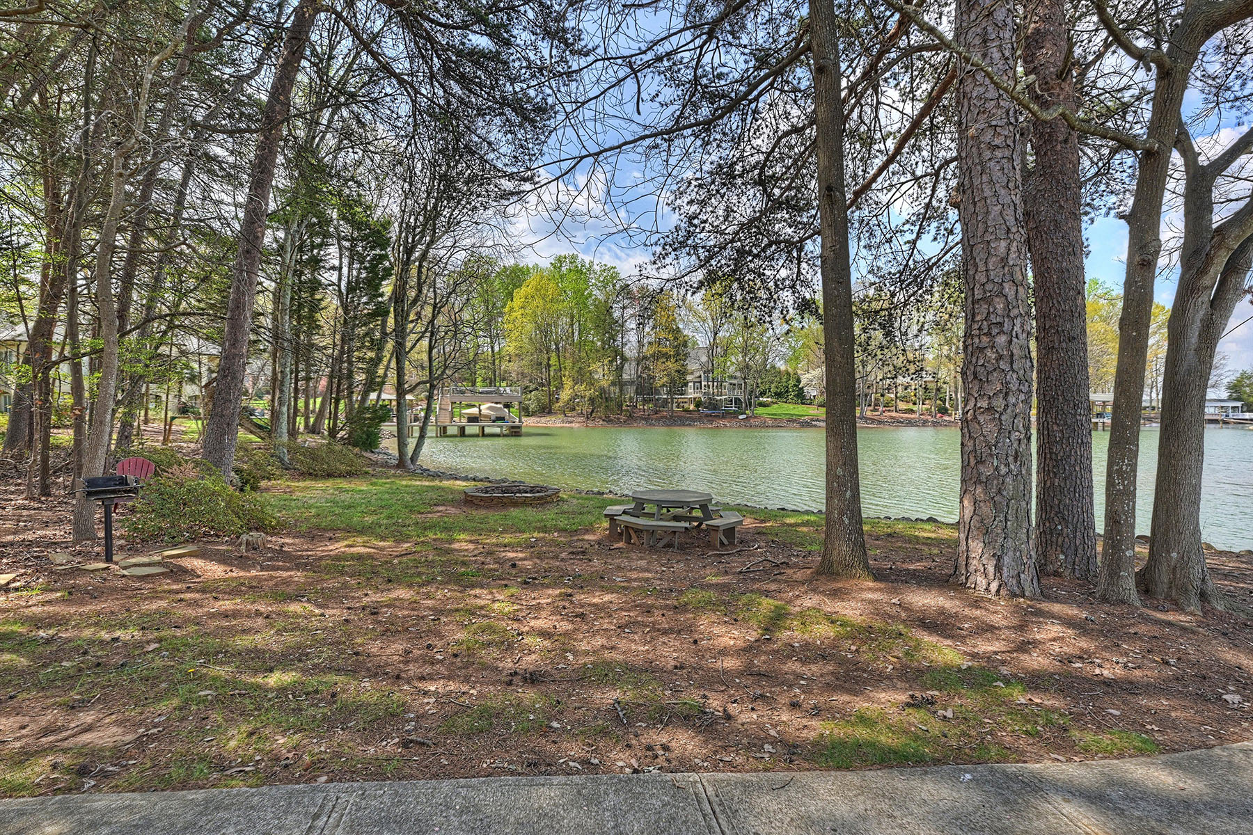  OAK HARBOR - 物件實景