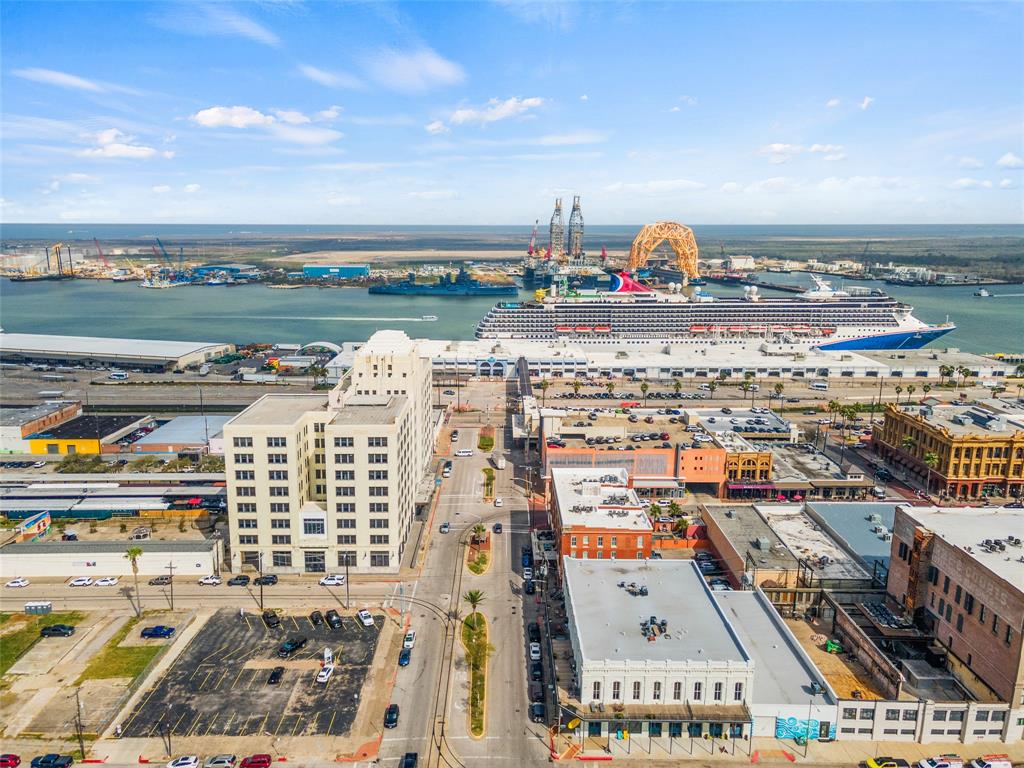 Galveston, Texas, 77550, United States, 1 Bedroom Bedrooms, ,2 BathroomsBathrooms,Residential,For Sale,1743707