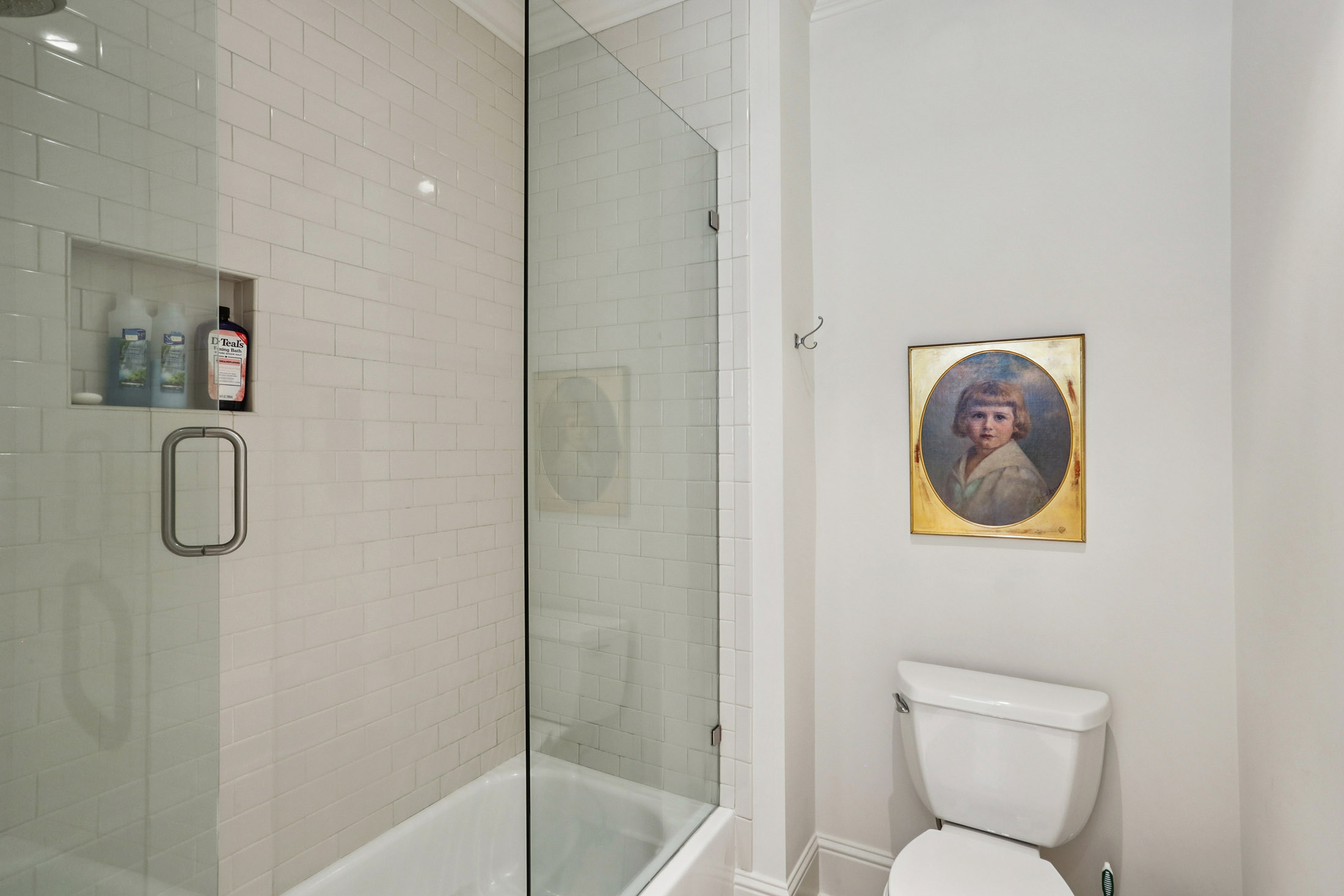  Exceptional Garden Hills Townhome Combines Luxury, Location and Lifestyle - 物件實景