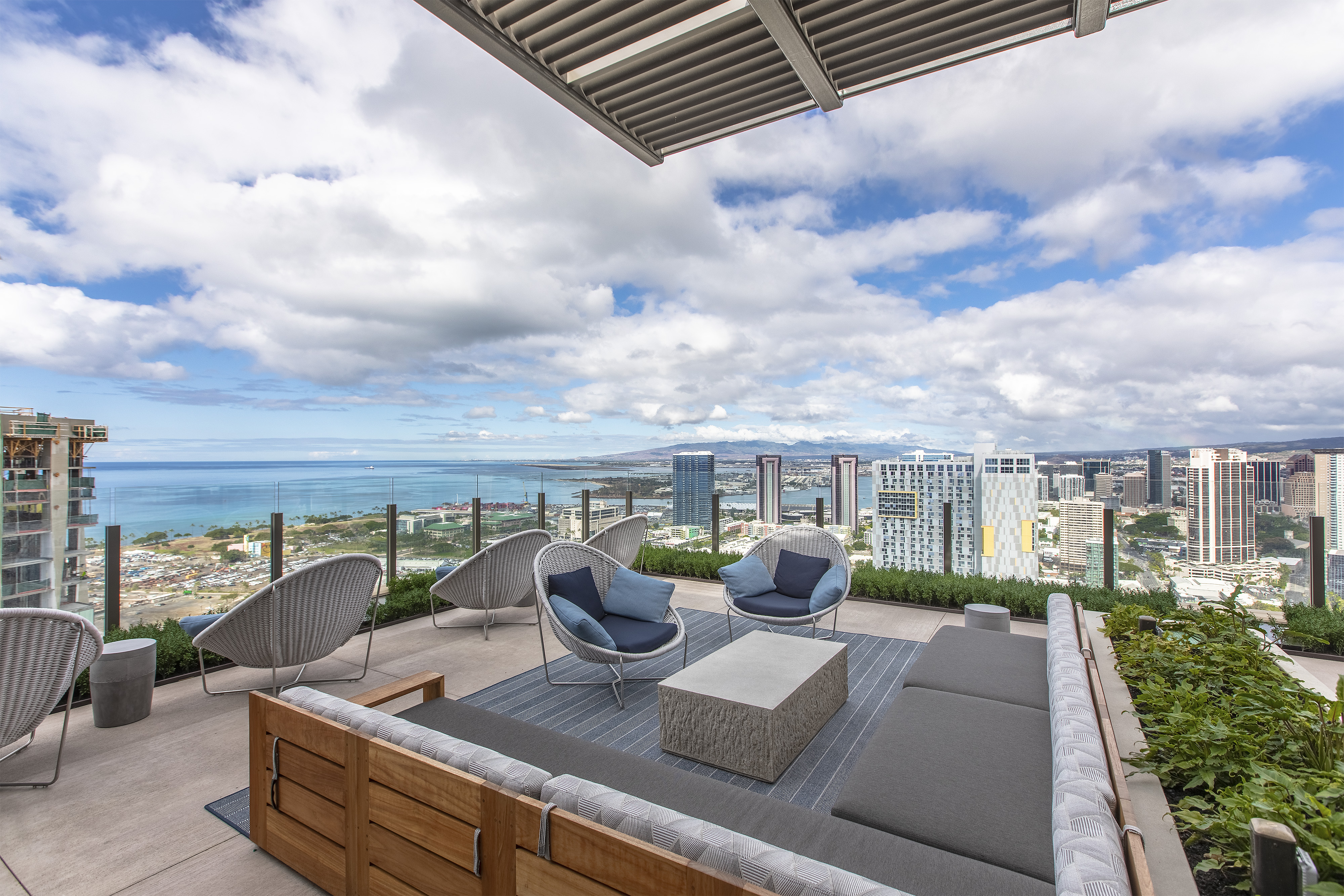 Honolulu, Hawaii, 96814, United States, ,1 BathroomBathrooms,Residential,For Sale,2009311