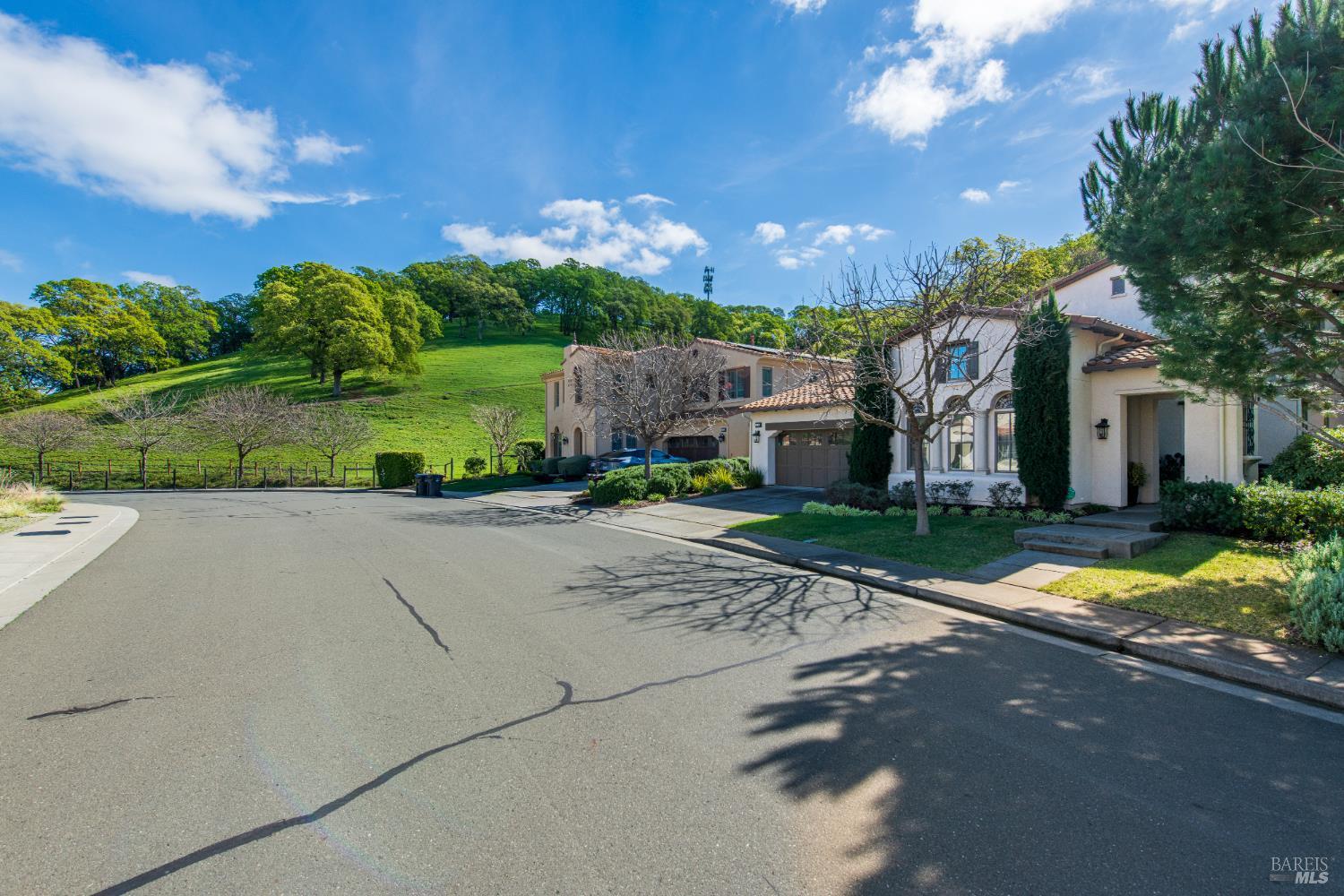 Fairfield, California, 94534, United States, 4 Bedrooms Bedrooms, ,3 BathroomsBathrooms,Residential,For Sale,2021885