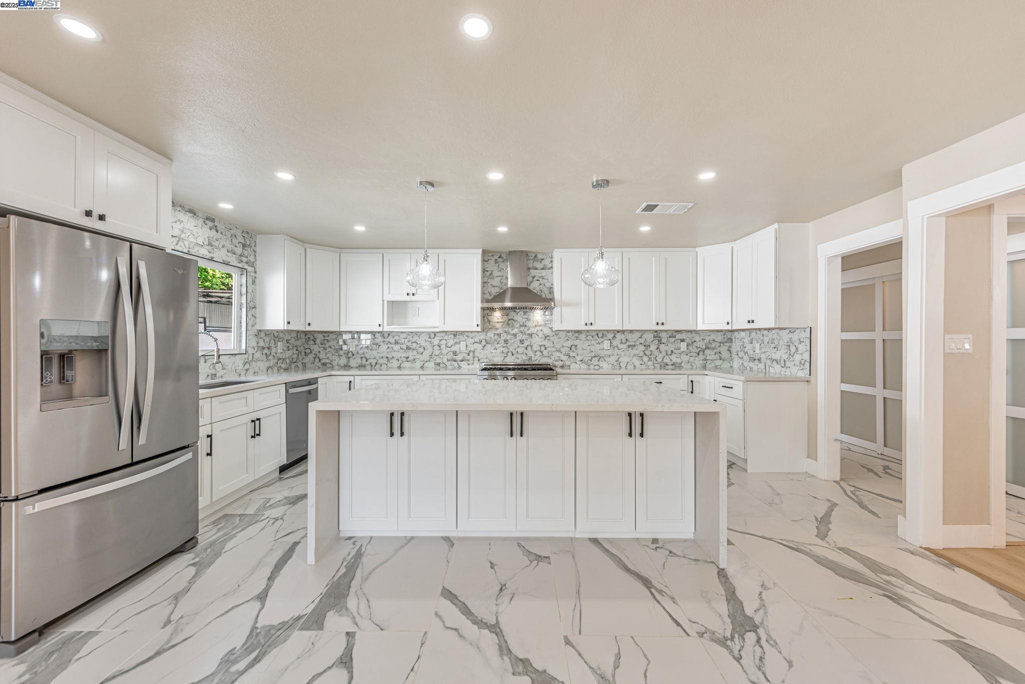 San Jose, California, 95127, United States, 4 Bedrooms Bedrooms, ,4 BathroomsBathrooms,Residential,For Sale,1903794