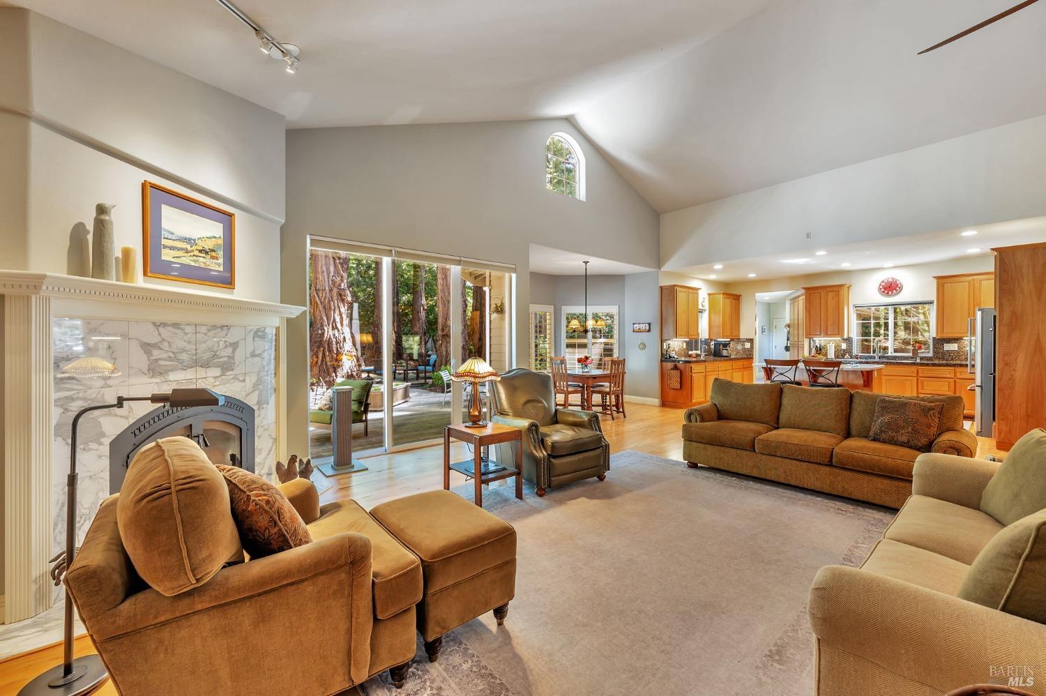 Sebastopol, California, 95472, United States, 4 Bedrooms Bedrooms, ,3 BathroomsBathrooms,Residential,For Sale,1989317