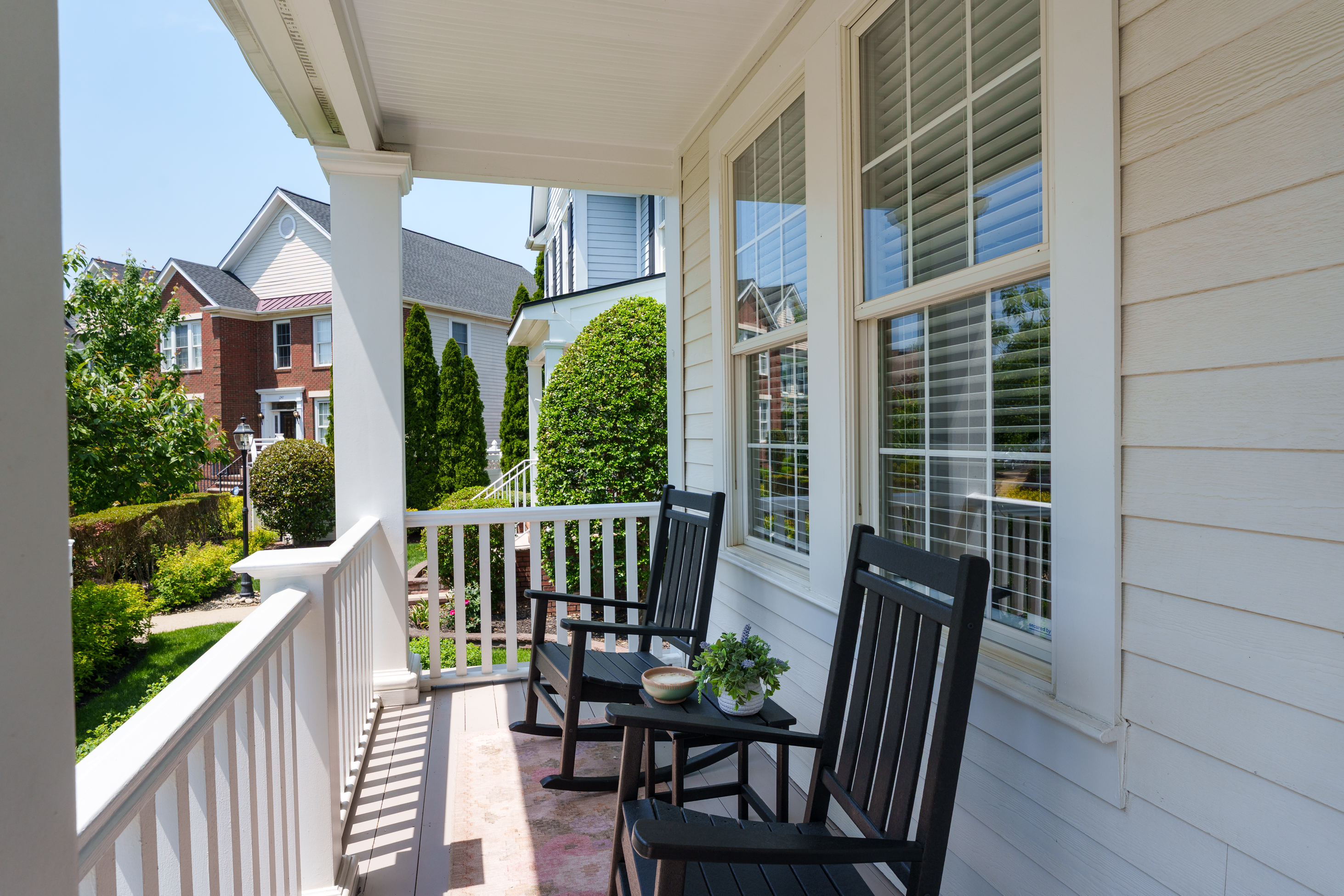  Turn-Key Town Center Home on a Picture-Perfect Lot - 物件實景