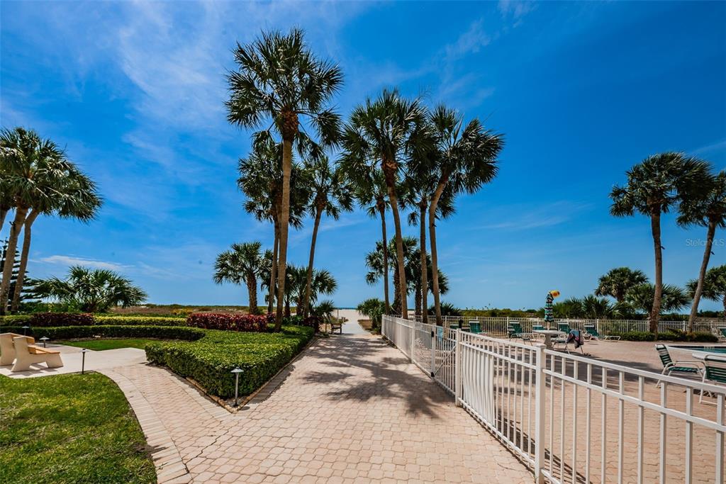 Clearwater Beach, Florida, 33767, United States, 2 Bedrooms Bedrooms, ,2 BathroomsBathrooms,Residential,For Sale,1744502