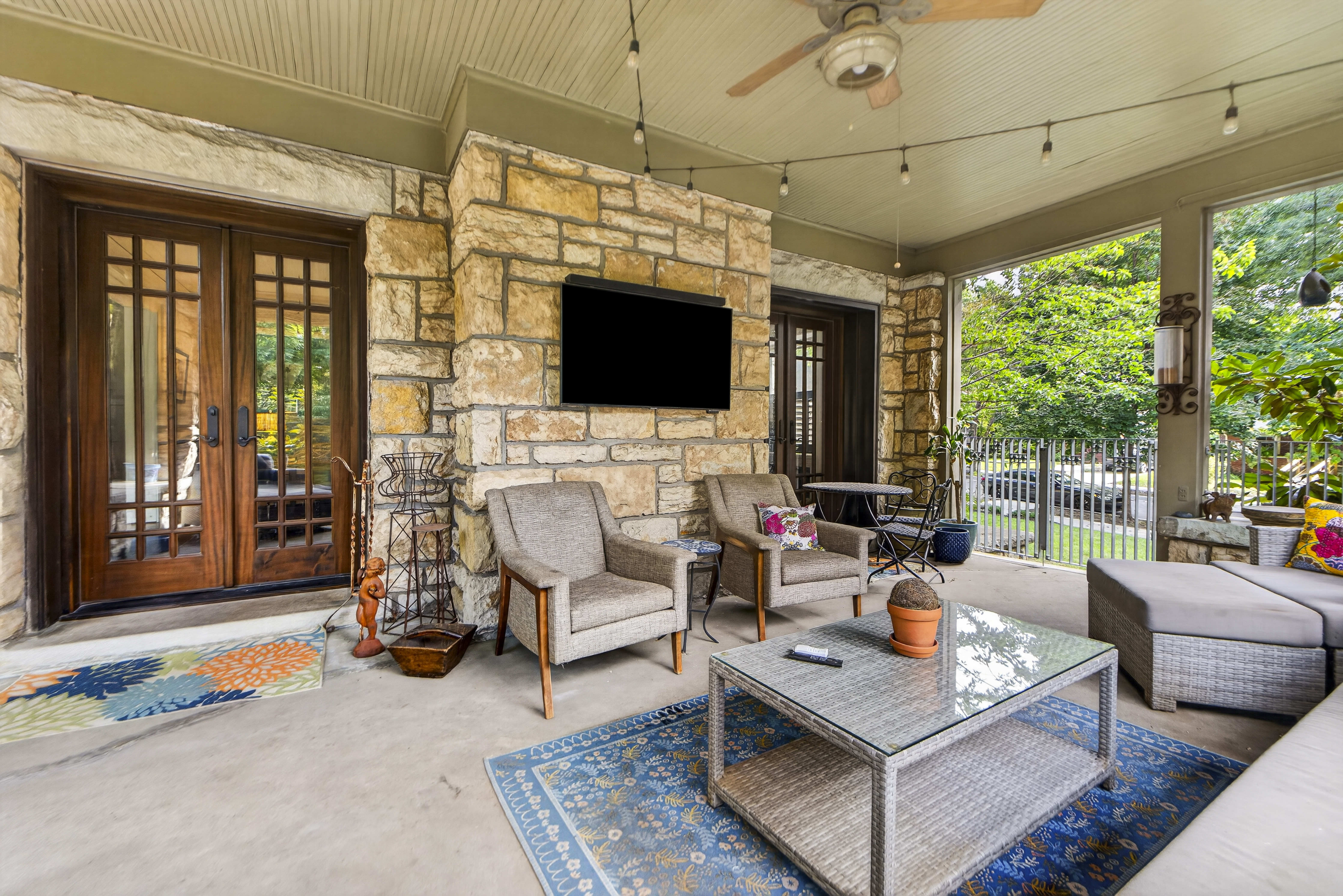  3726 Madison Avenue, Kansas City, MO 64111 - 物件實景