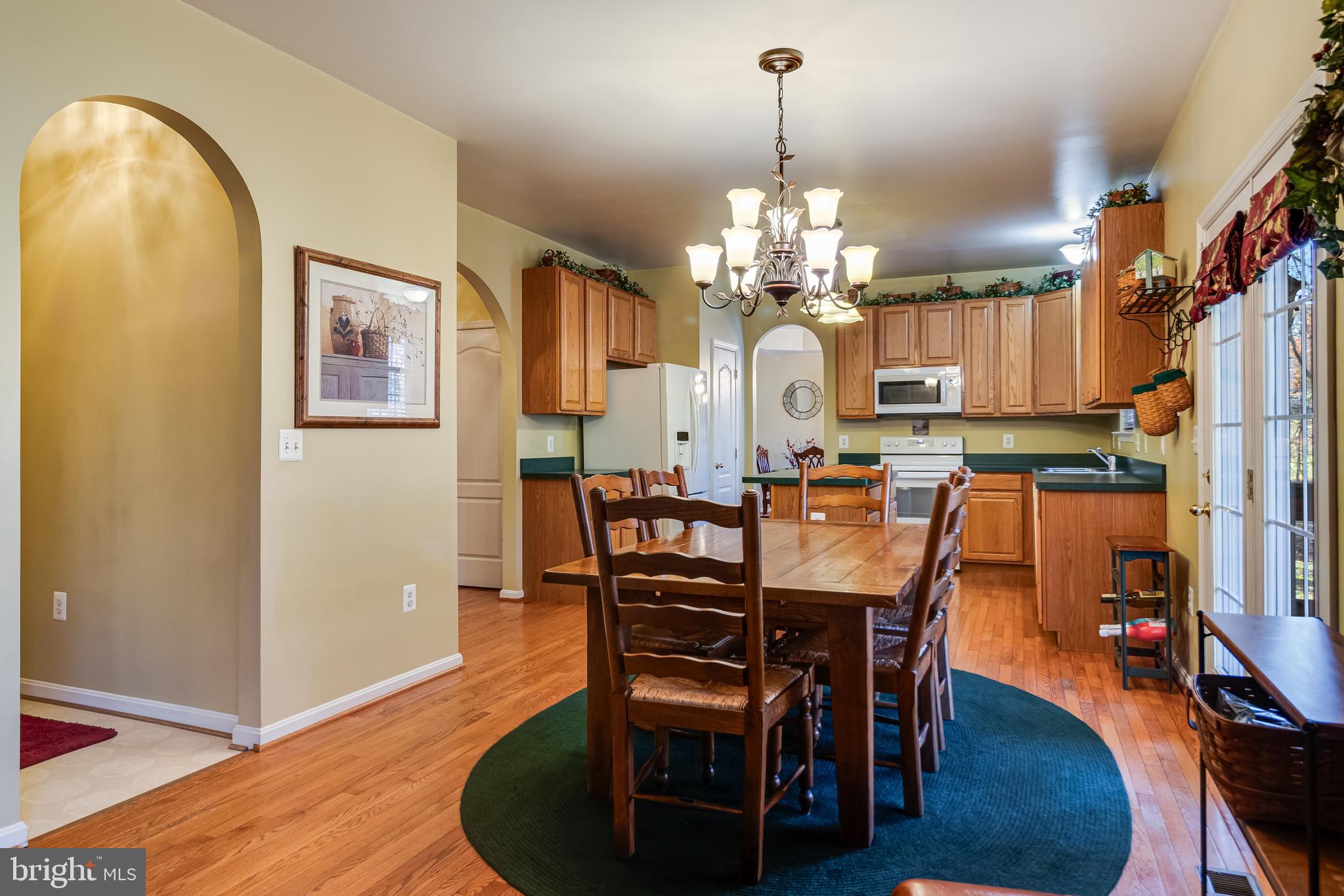 Waldorf, Maryland, 20601, United States, 5 Bedrooms Bedrooms, ,3 BathroomsBathrooms,Residential,For Sale,2006128