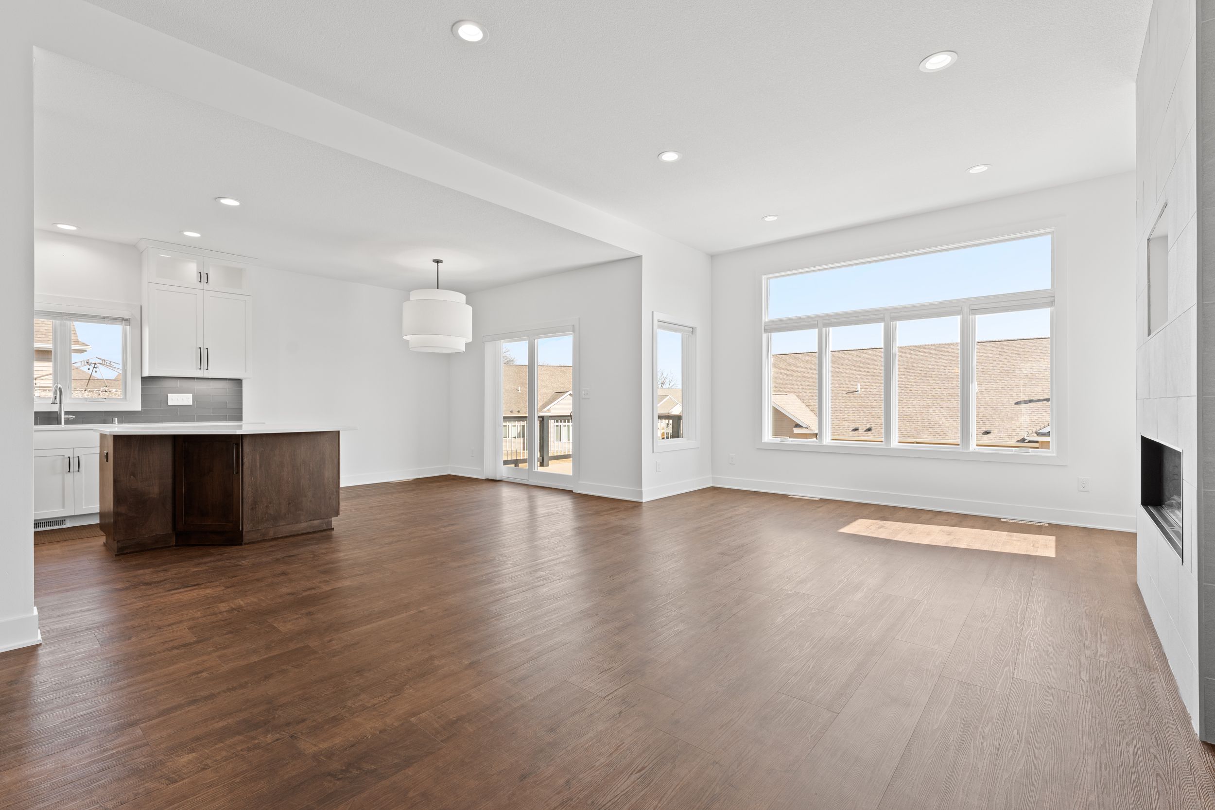  Luxury Townhome Living in Stonehedge - 物件實景