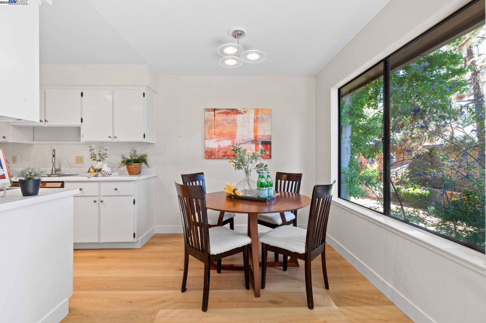 Fremont, California, 94536, United States, 3 Bedrooms Bedrooms, ,2 BathroomsBathrooms,Residential,For Sale,1906498
