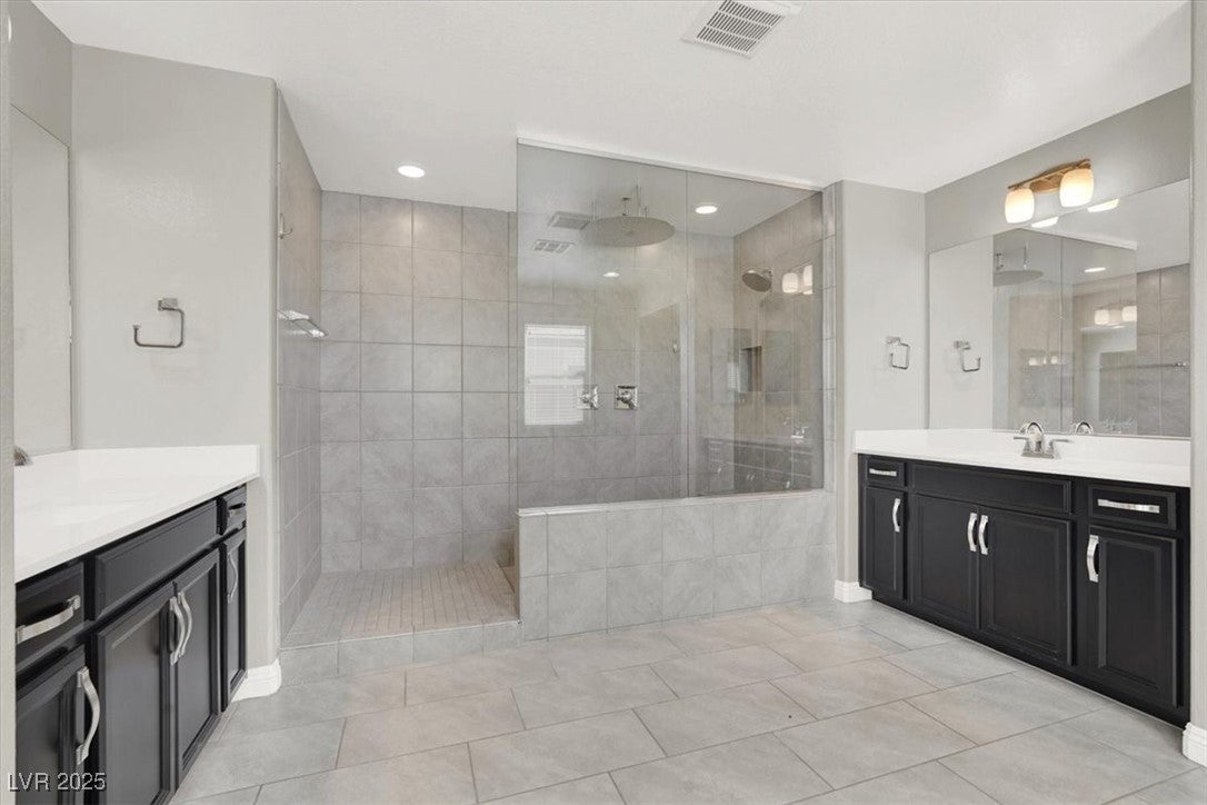 North Las Vegas, Nevada, 89084, United States, 5 Bedrooms Bedrooms, ,5 BathroomsBathrooms,Residential,For Sale,1978309