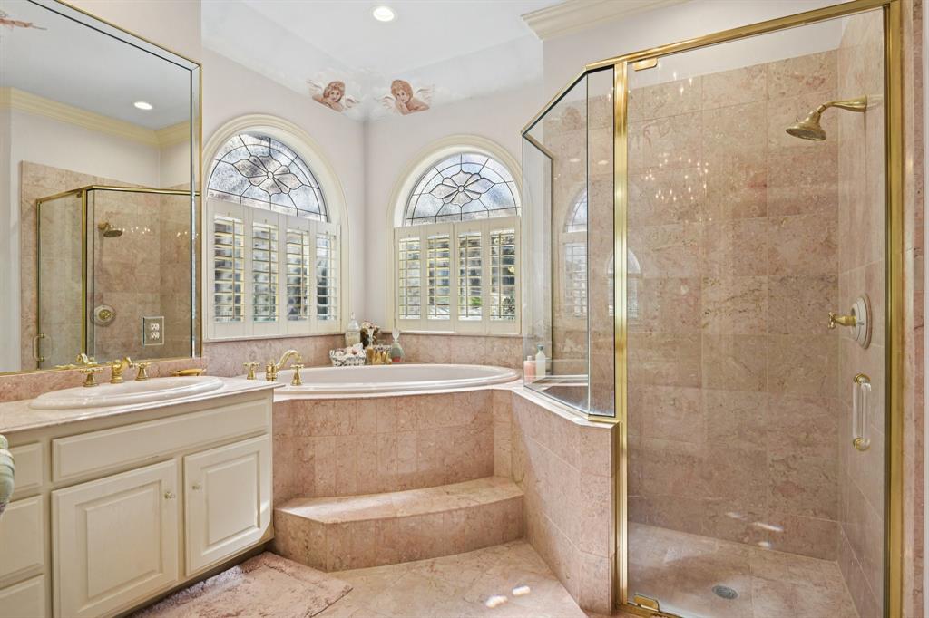 Arlington, Texas, 76013, United States, 3 Bedrooms Bedrooms, ,4 BathroomsBathrooms,Residential,For Sale,2027949