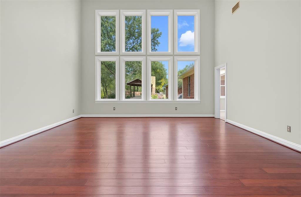 Duncanville, Texas, 75116, United States, 4 Bedrooms Bedrooms, ,4 BathroomsBathrooms,Residential,For Sale,1977910