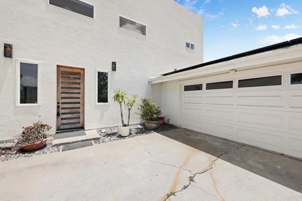 Poway, California, 92064, United States, 4 Bedrooms Bedrooms, ,2 BathroomsBathrooms,Residential,For Sale,1896326