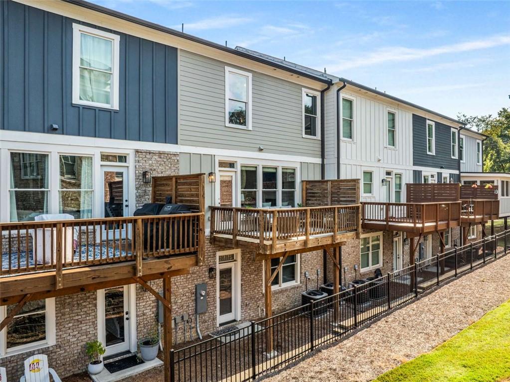 Norcross, Georgia, 30071, United States, 4 Bedrooms Bedrooms, ,4 BathroomsBathrooms,Residential,For Sale,1959039