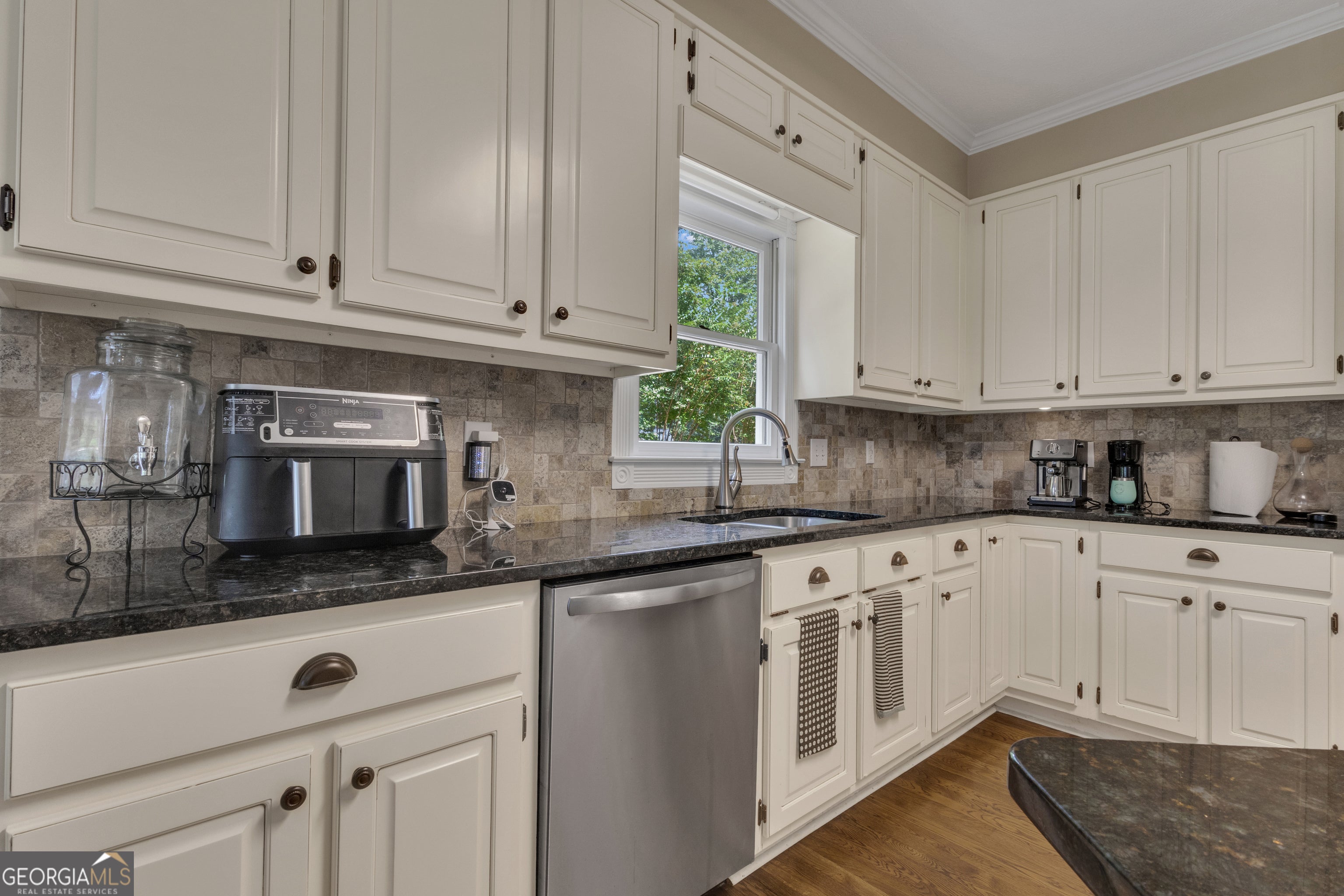 Newnan, Georgia, 30265, United States, 4 Bedrooms Bedrooms, ,4 BathroomsBathrooms,Residential,For Sale,1993914