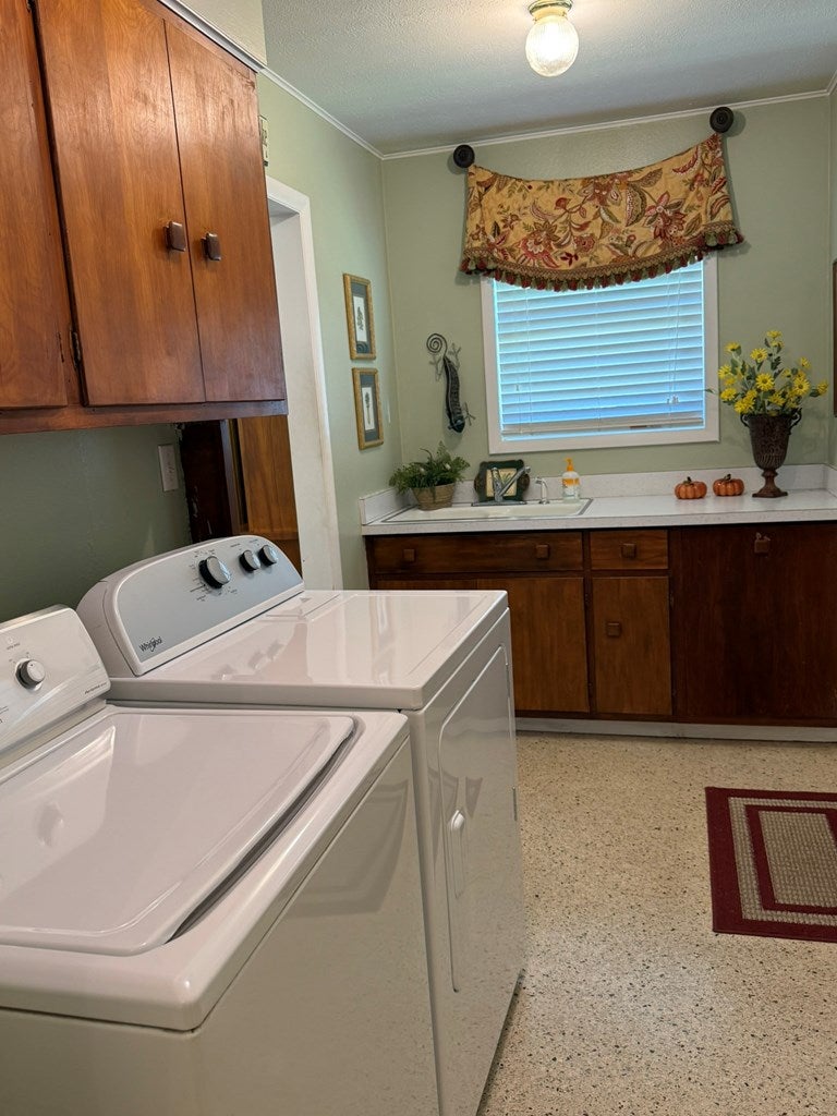 Chula, Georgia, 31733, United States, 4 Bedrooms Bedrooms, ,4 BathroomsBathrooms,Residential,For Sale,1979714