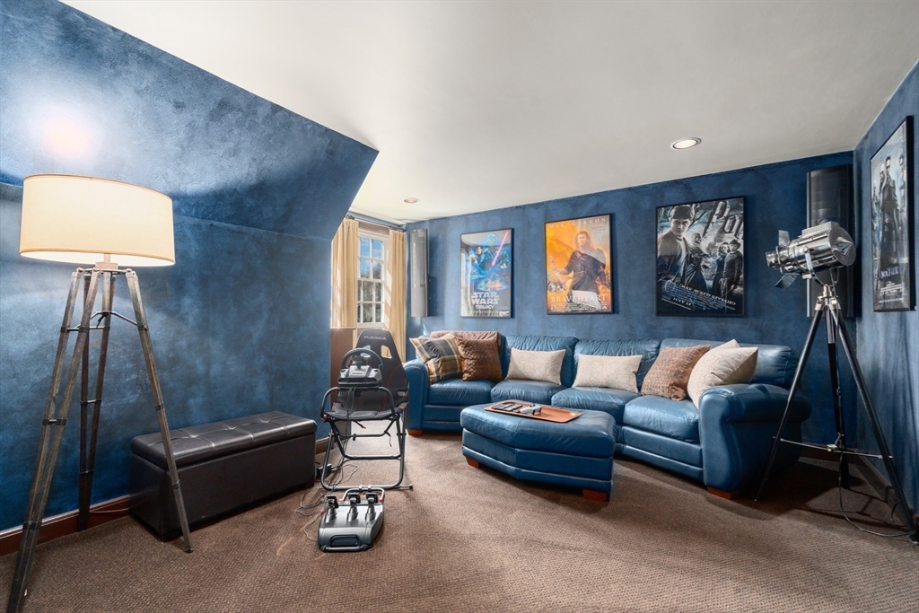 Brookline, Massachusetts, 02445, United States, 9 Bedrooms Bedrooms, ,8 BathroomsBathrooms,Residential,For Sale,1758602