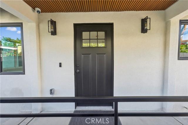 Los Angeles, California, 90044, United States, ,Residential,For Sale,1997733