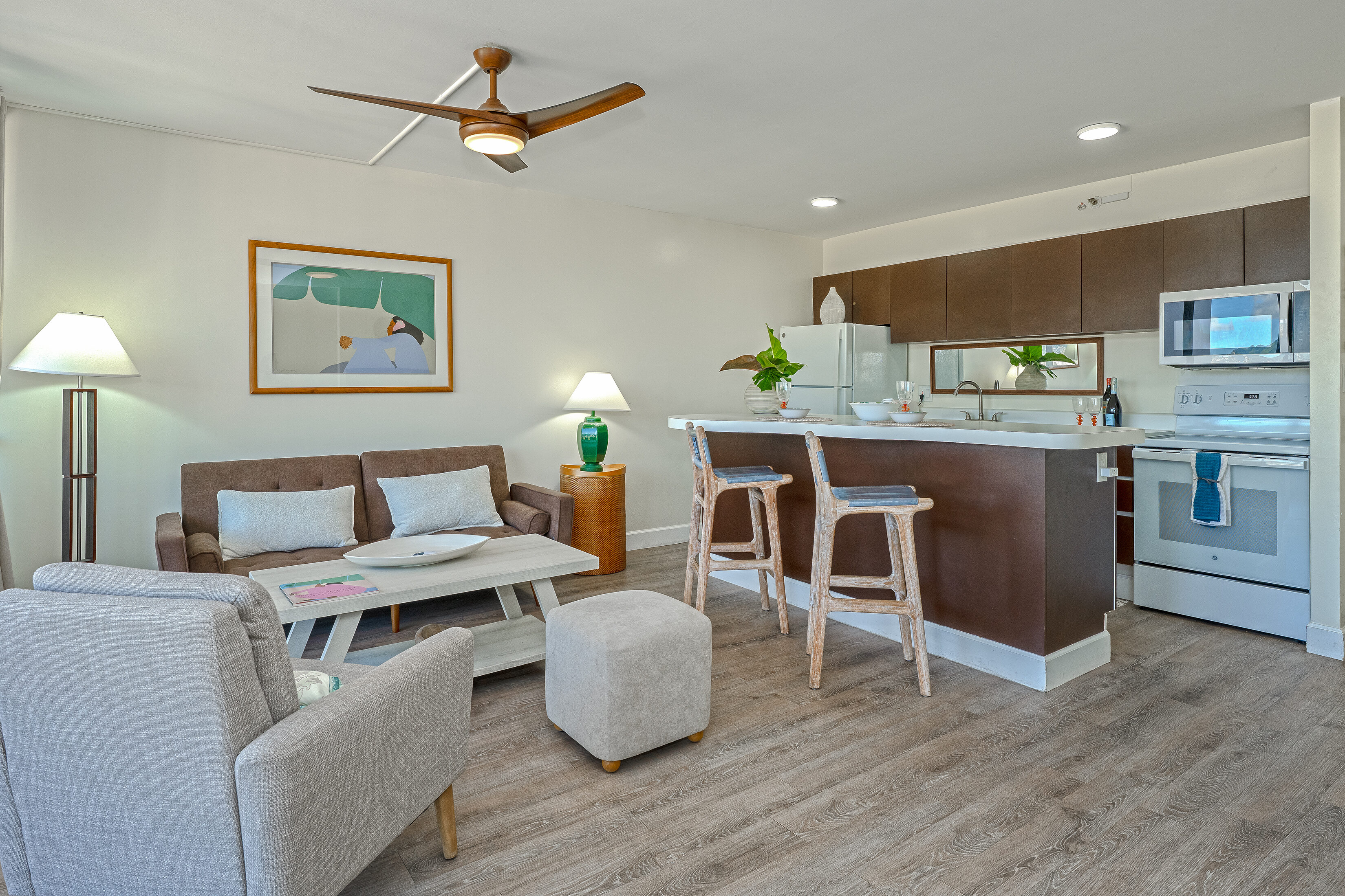 Honolulu, Hawaii, 96815, United States, 1 Bedroom Bedrooms, ,1 BathroomBathrooms,Residential,For Sale,1984497